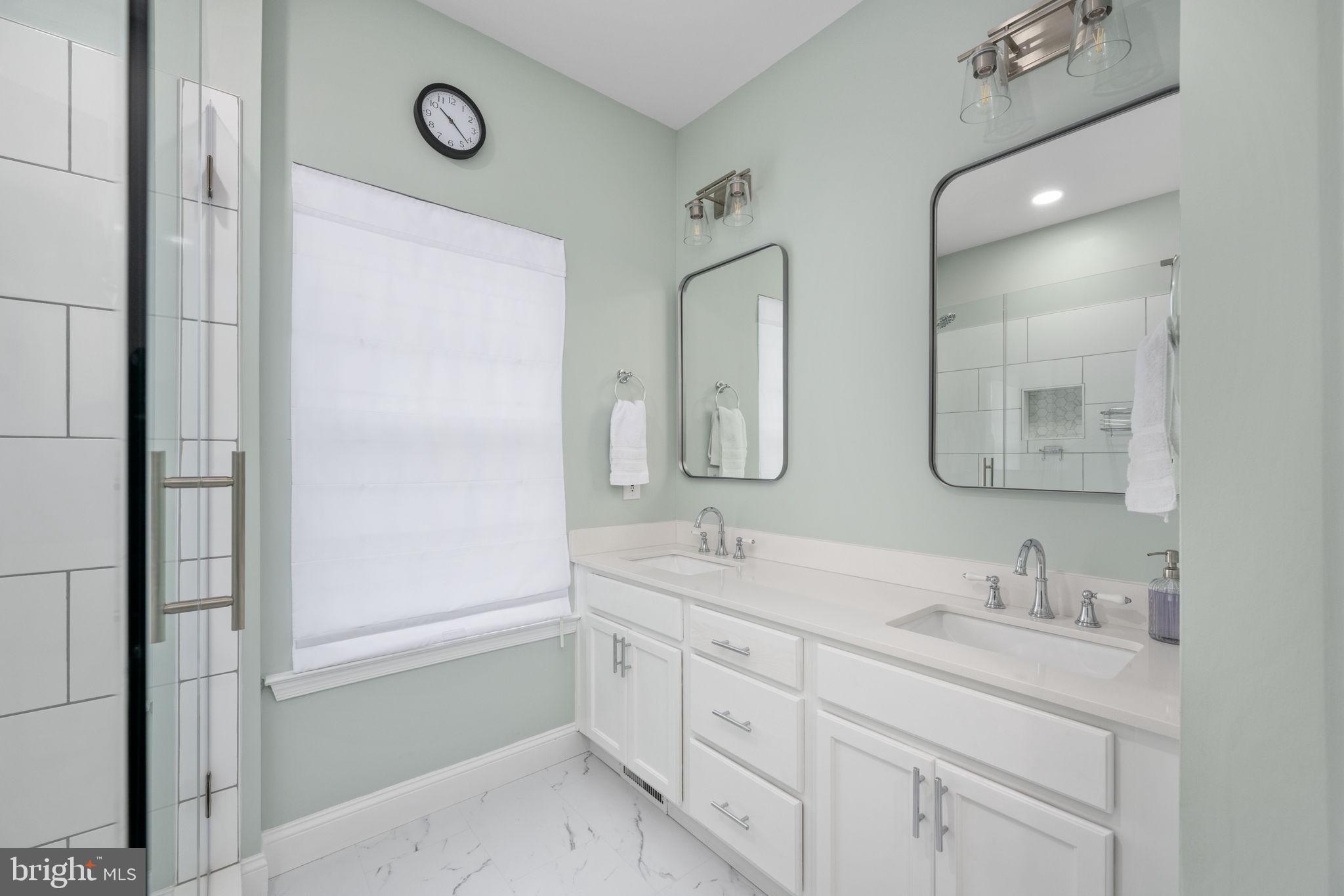 MONTCLAIR - Residential