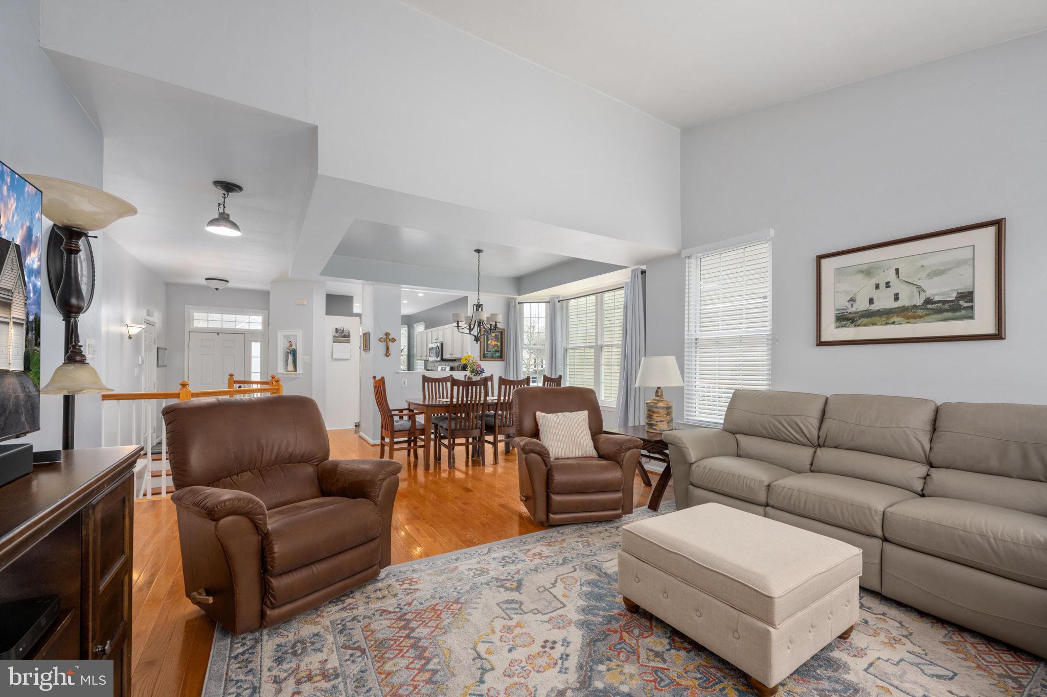 MONTCLAIR - Residential