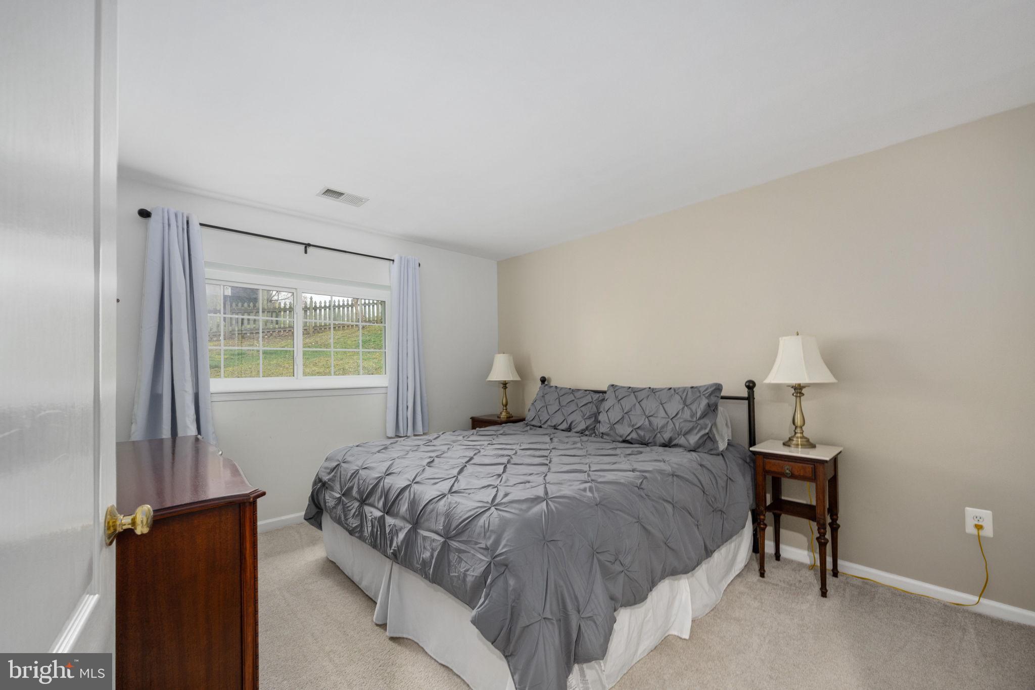 MONTCLAIR - Residential