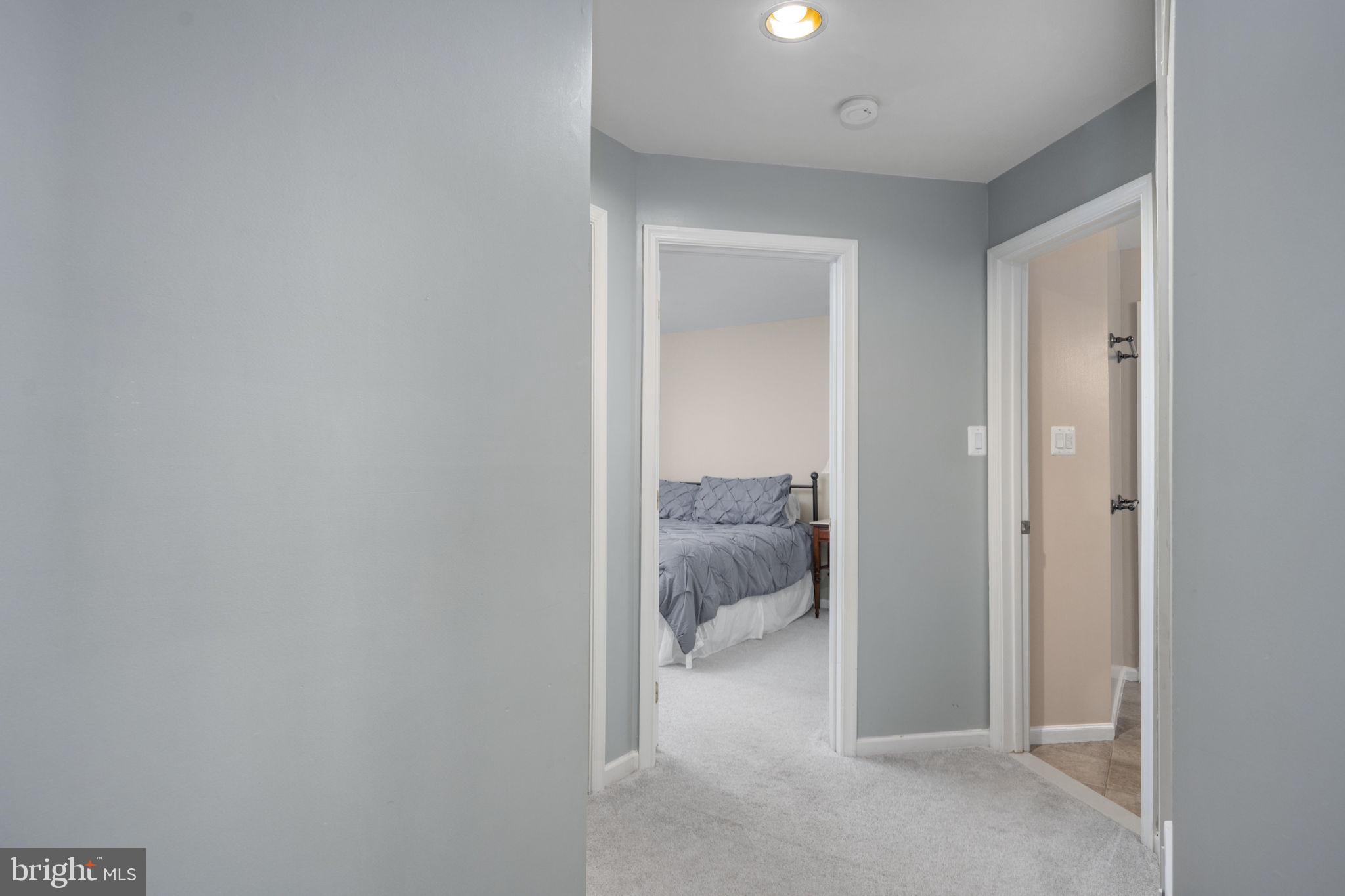 MONTCLAIR - Residential