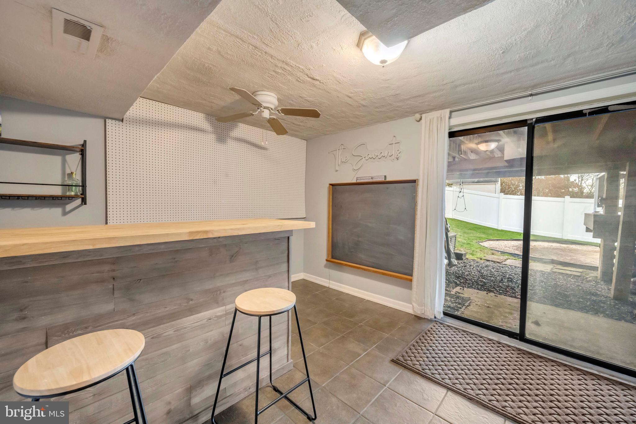 DORCHESTER - Residential