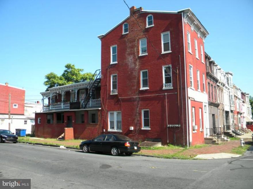 5 Unit in reasonable condition. 3 units accessed by main entry and 2 units with private entrance.  3 units rented and 1 in process and 1 needing modest rehab.