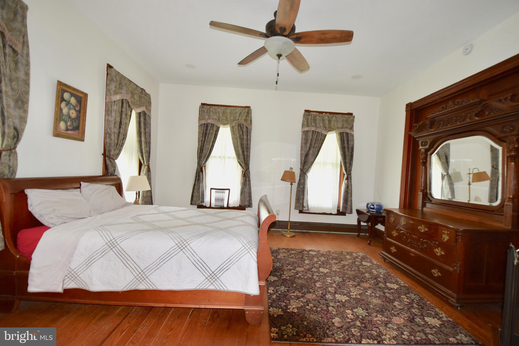 HISTORIC DISTRICT - WEST END - Residential Lease