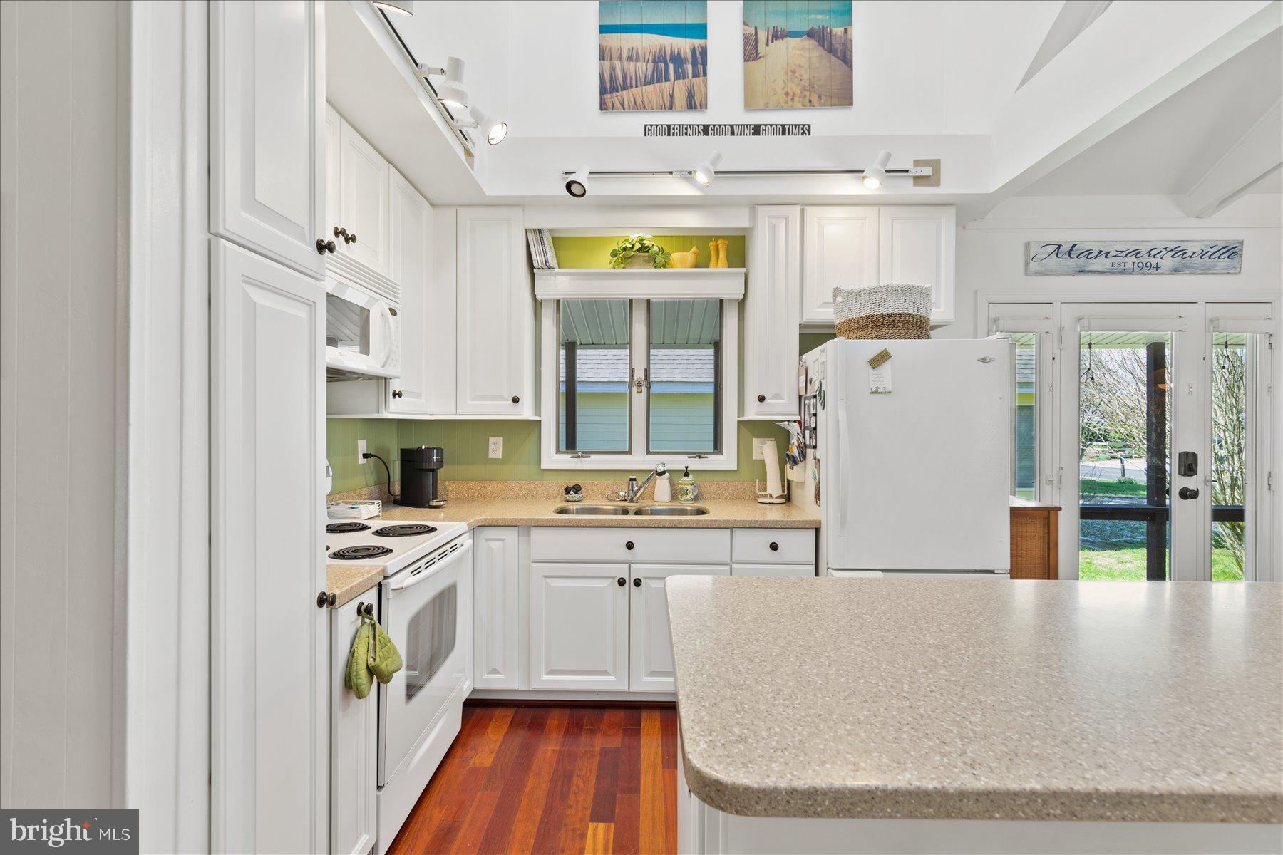 ANN ACRES - Residential