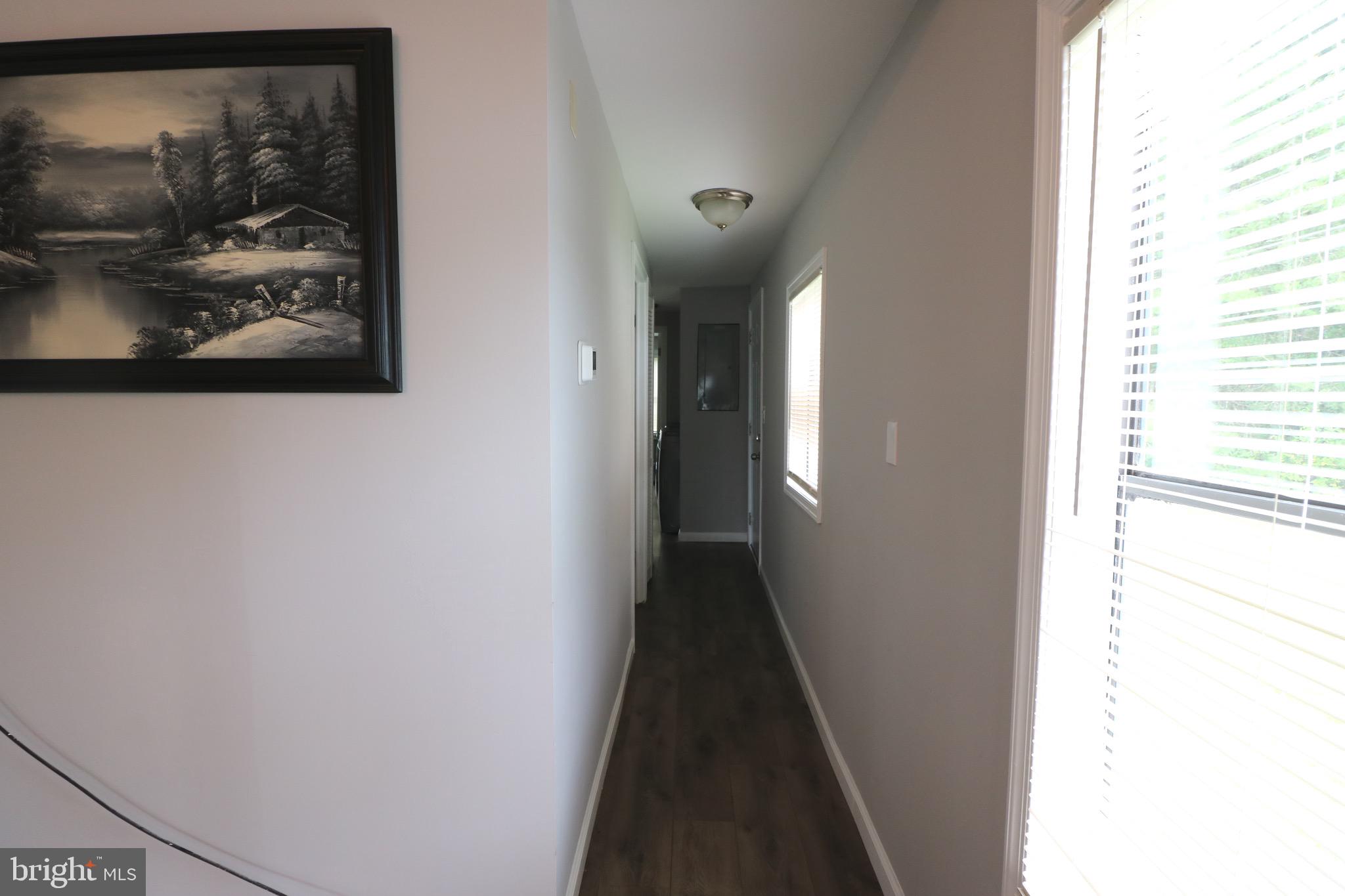 MIDDLE RIVER - Residential