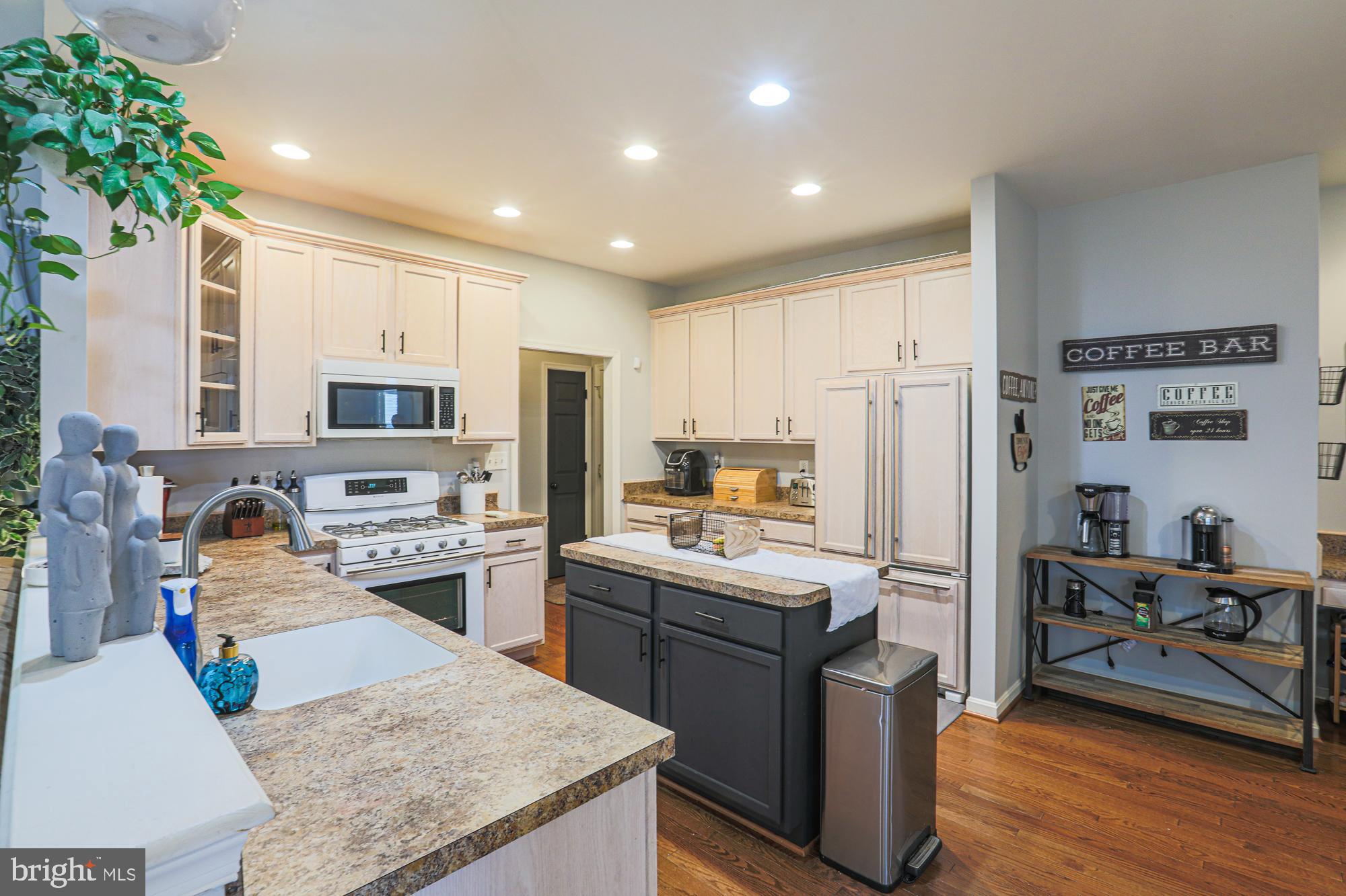 SPRINGRIDGE - Residential Lease