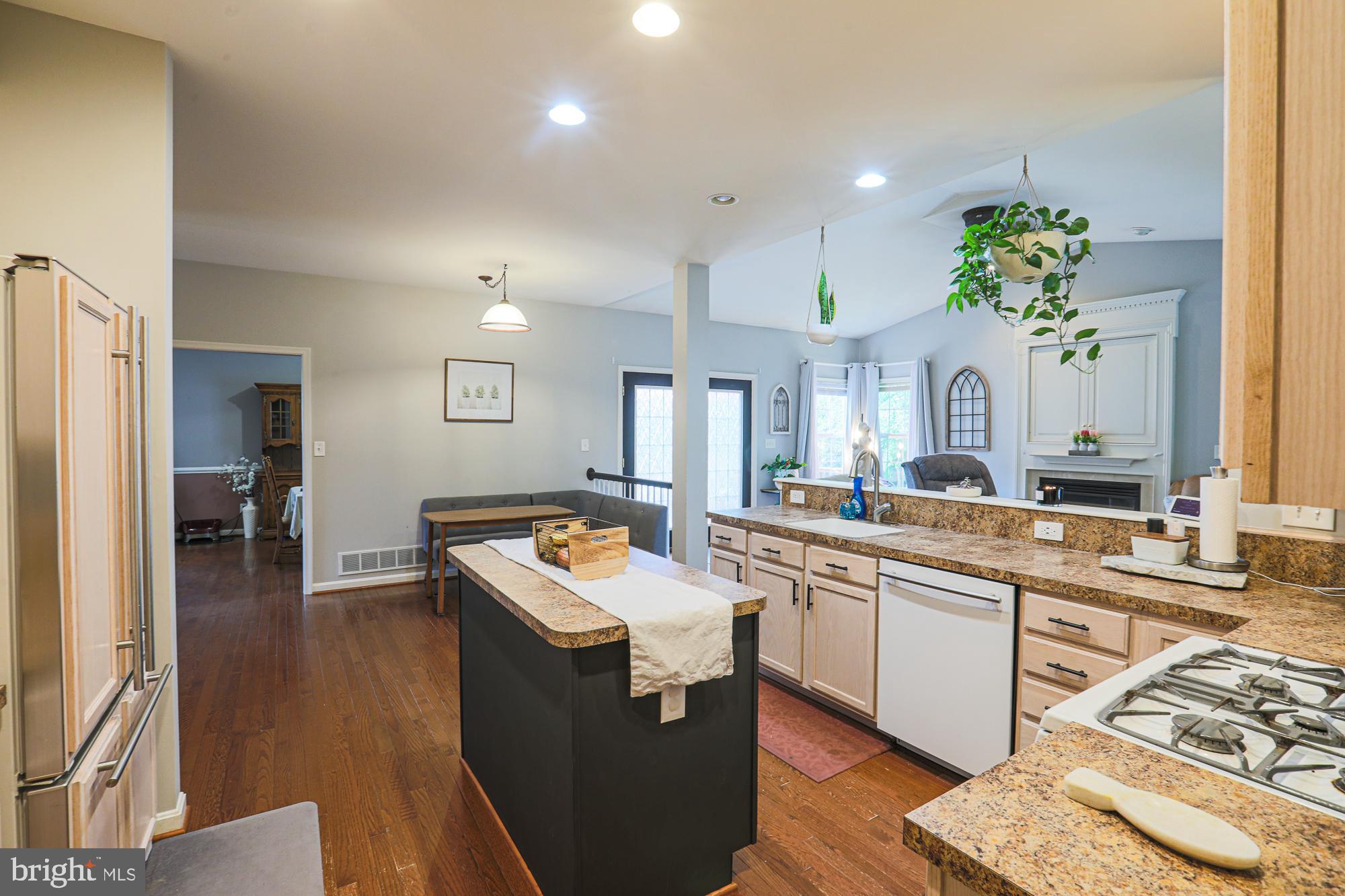 SPRINGRIDGE - Residential Lease