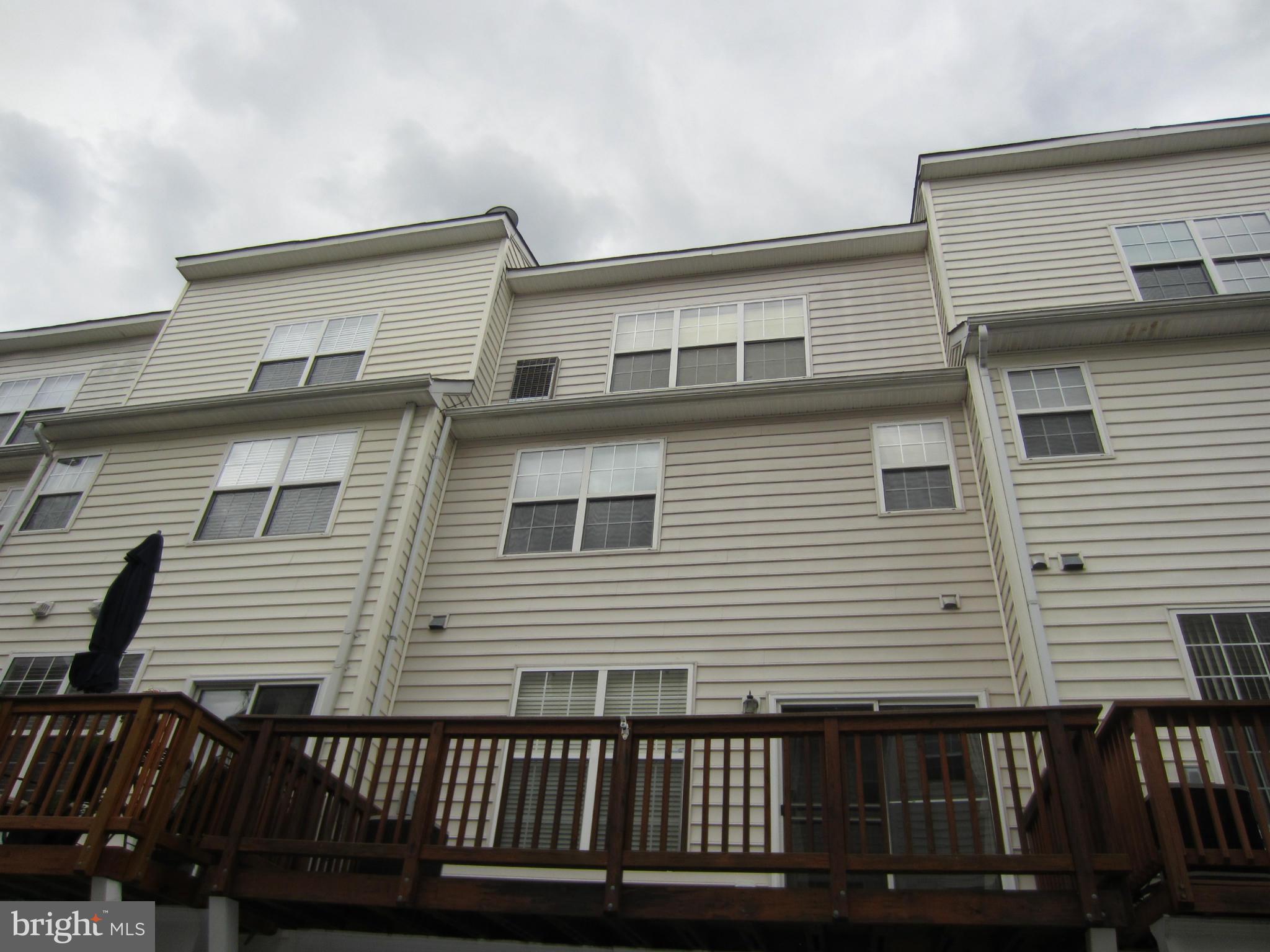 TOWNES AT CAMERON PARKE - Residential Lease