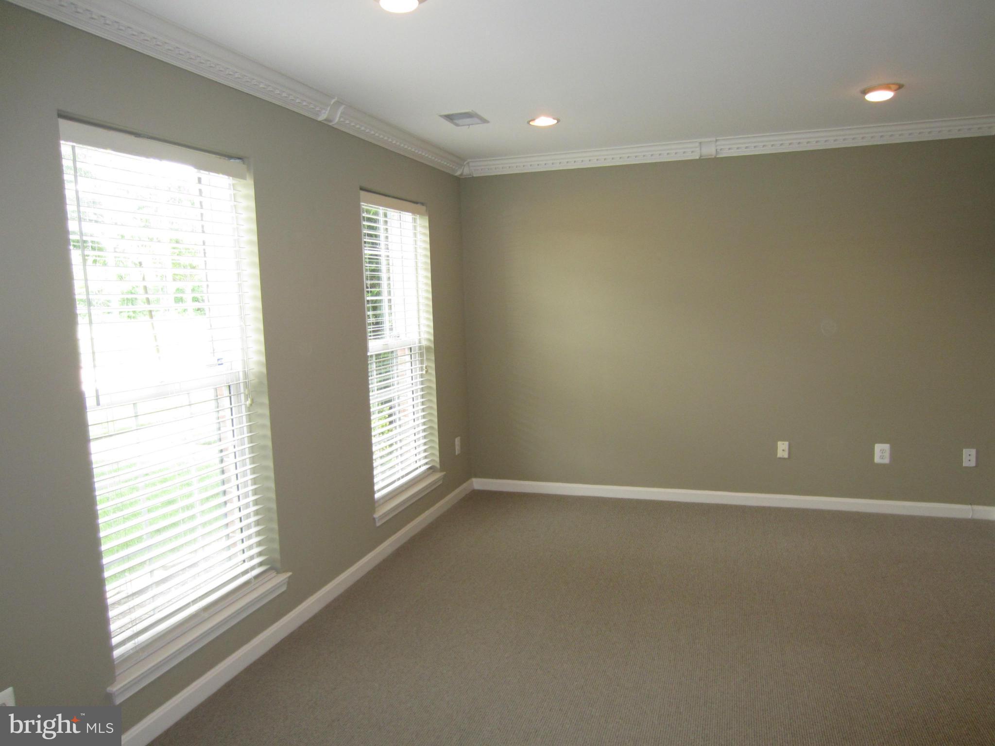 TOWNES AT CAMERON PARKE - Residential Lease