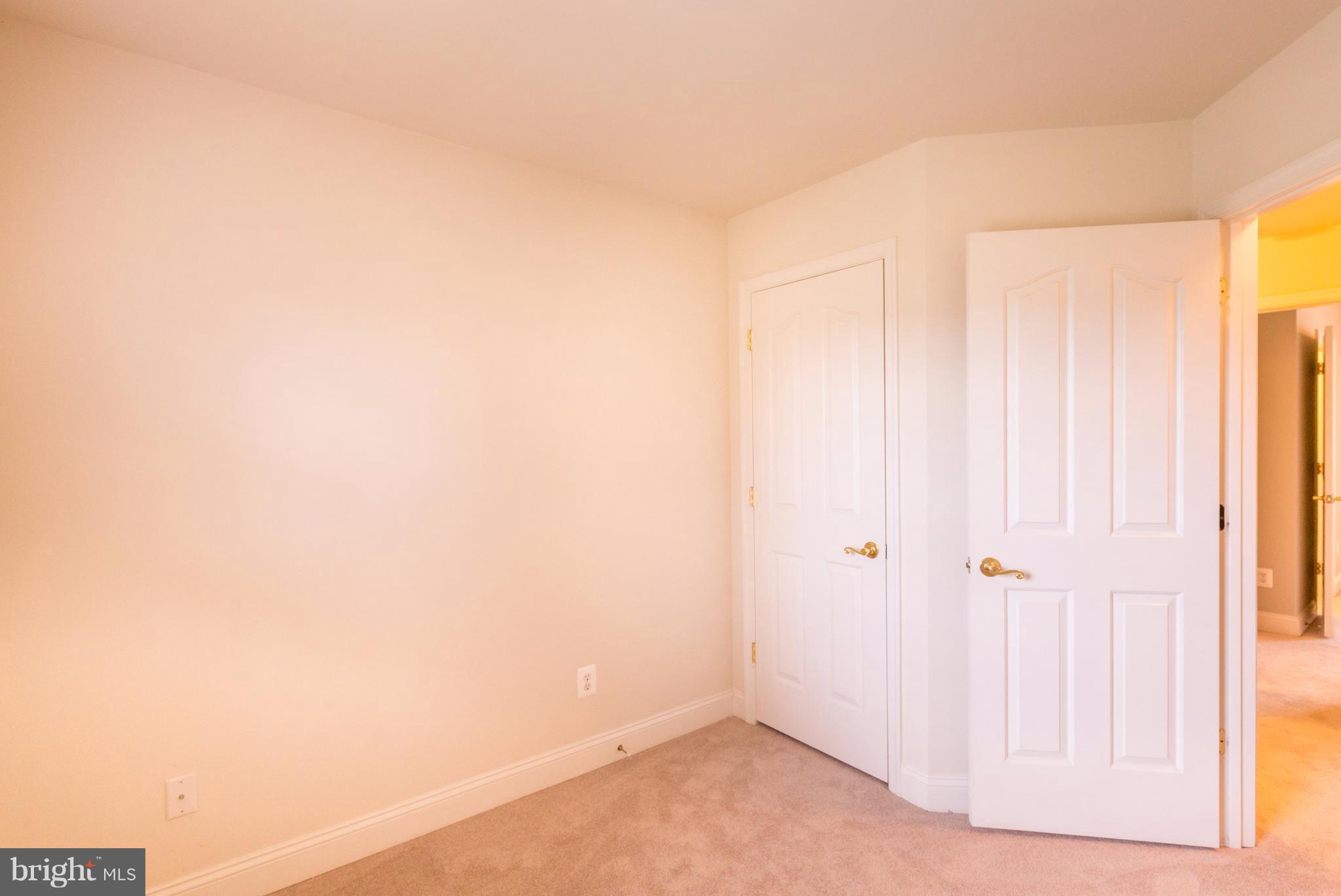 MONMOUTH MEADOWS - Residential