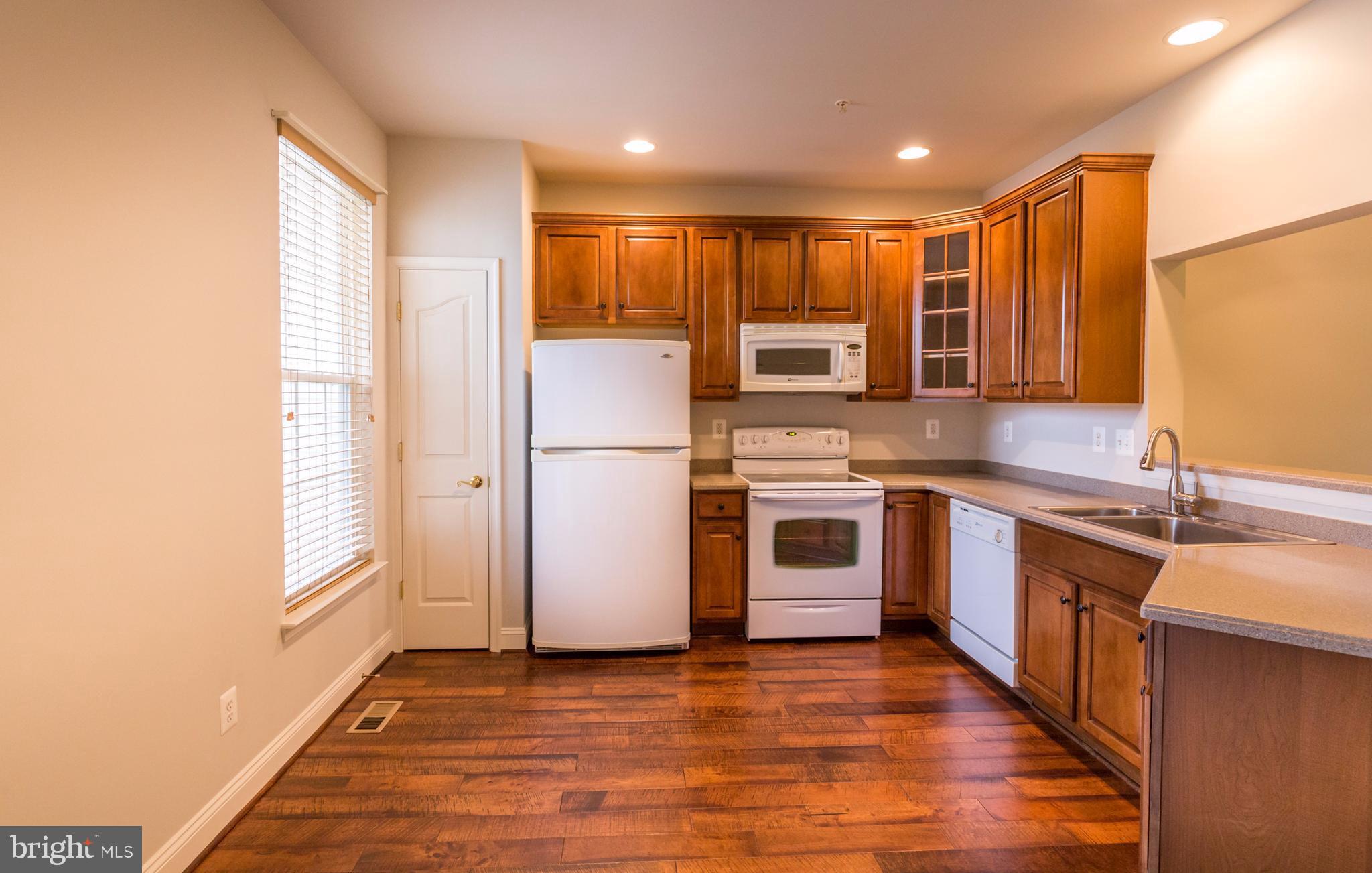 MONMOUTH MEADOWS - Residential