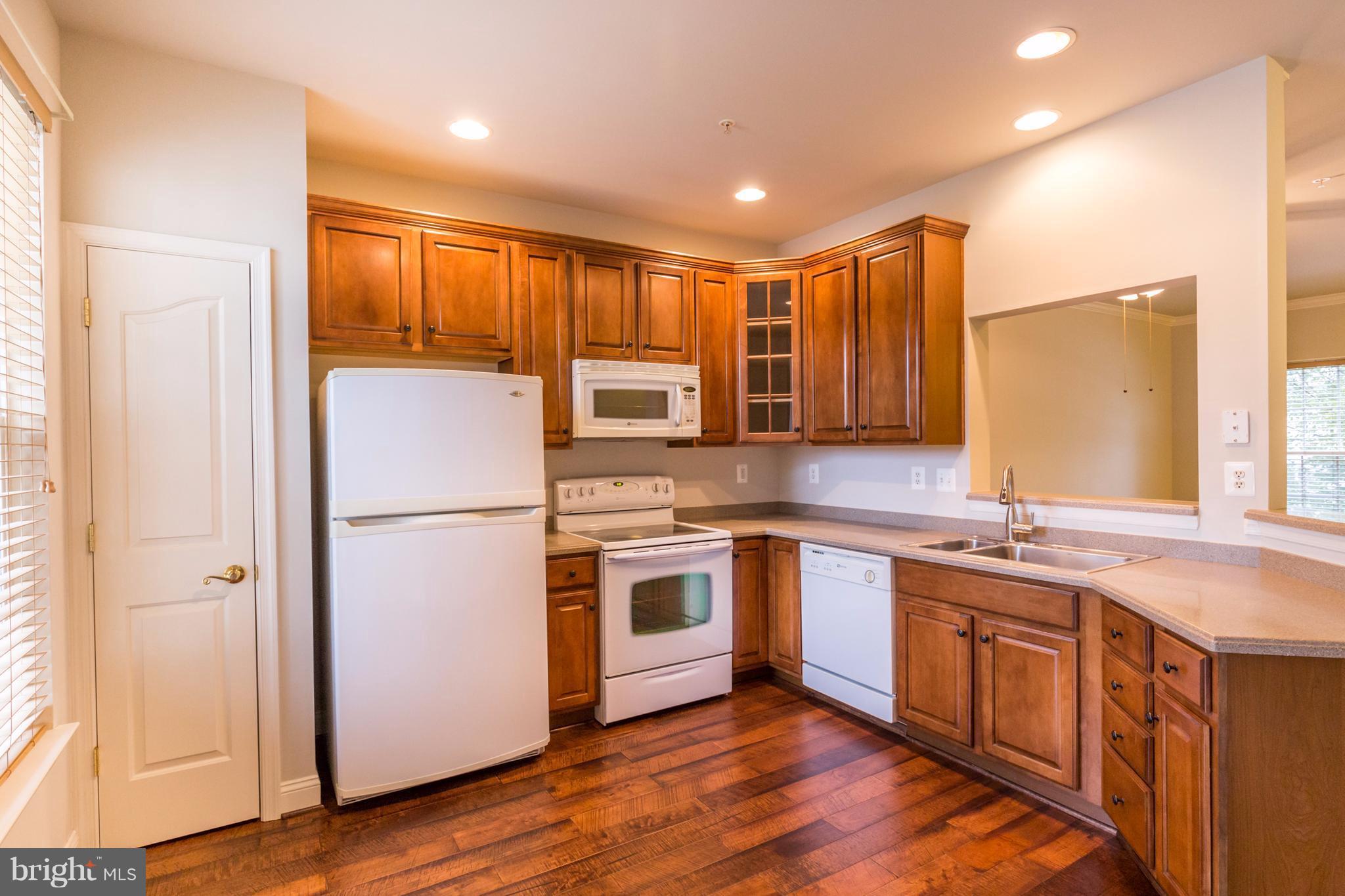 MONMOUTH MEADOWS - Residential