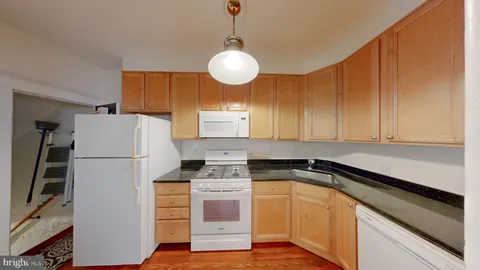 MLS: DCDC2260654