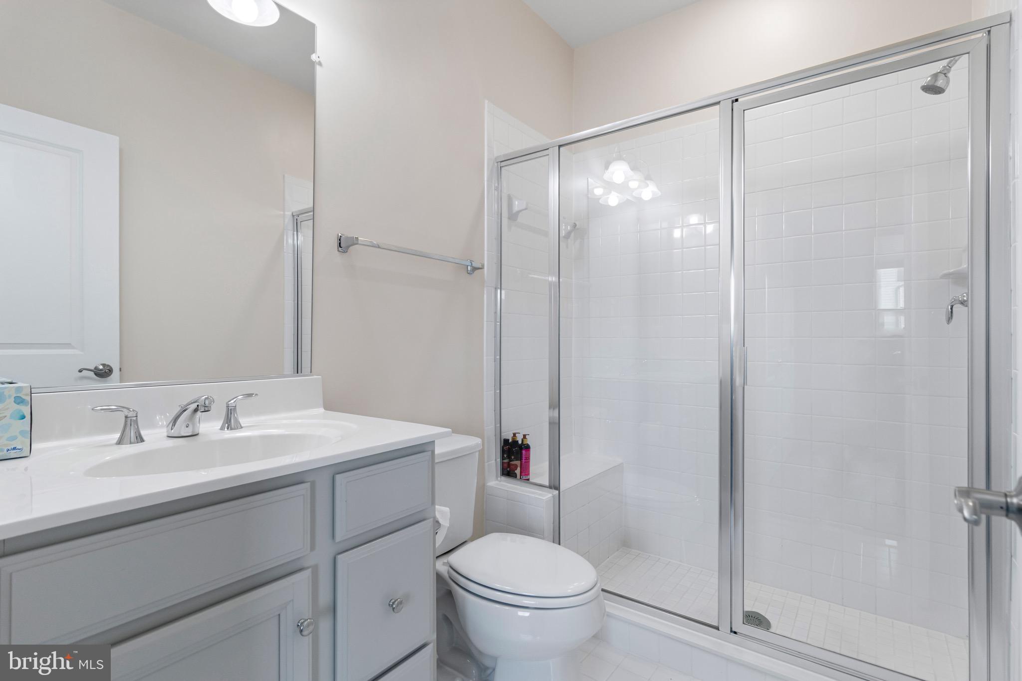 CAPITAL COURT - Residential Lease