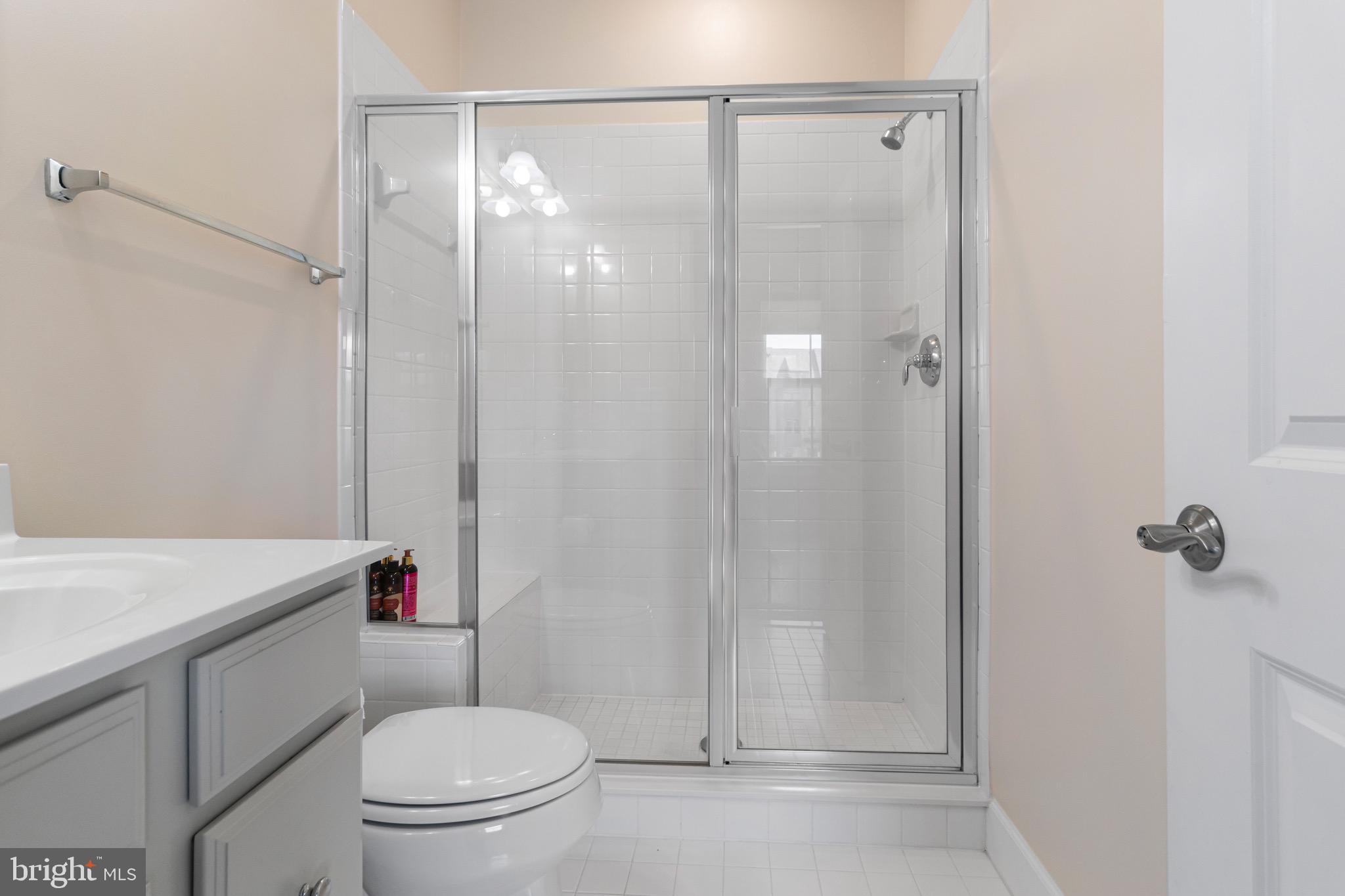 CAPITAL COURT - Residential Lease