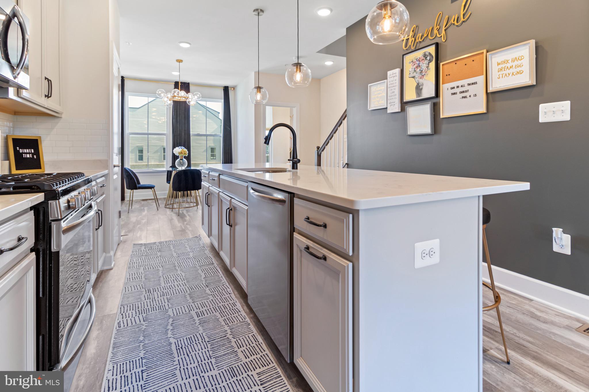 CAPITAL COURT - Residential Lease