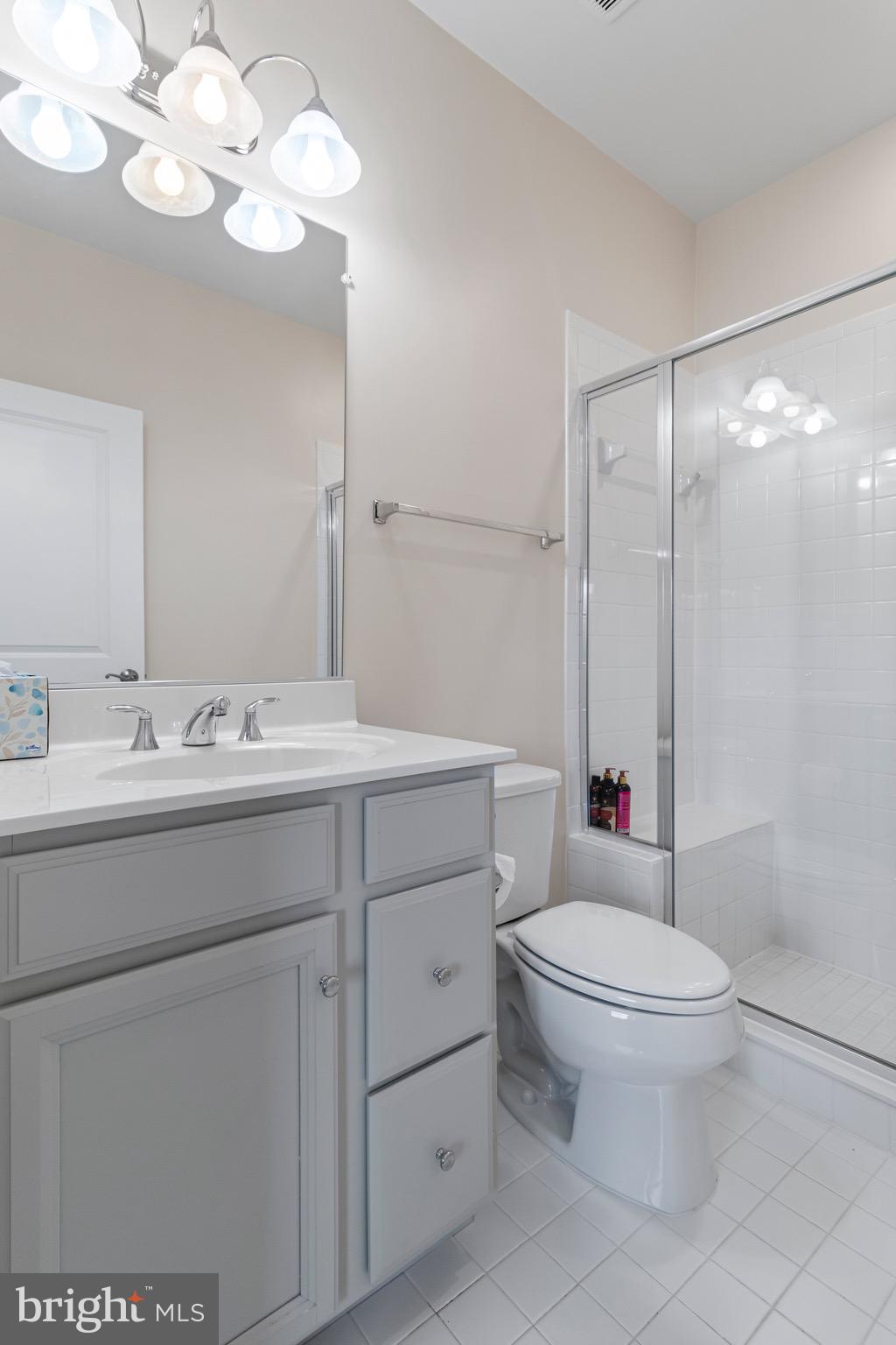 CAPITAL COURT - Residential Lease