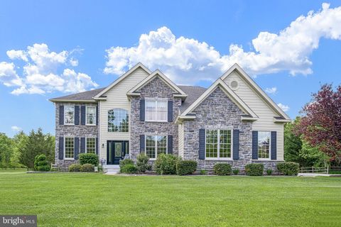 407 NATTULL DRIVE BEAR DE 19701