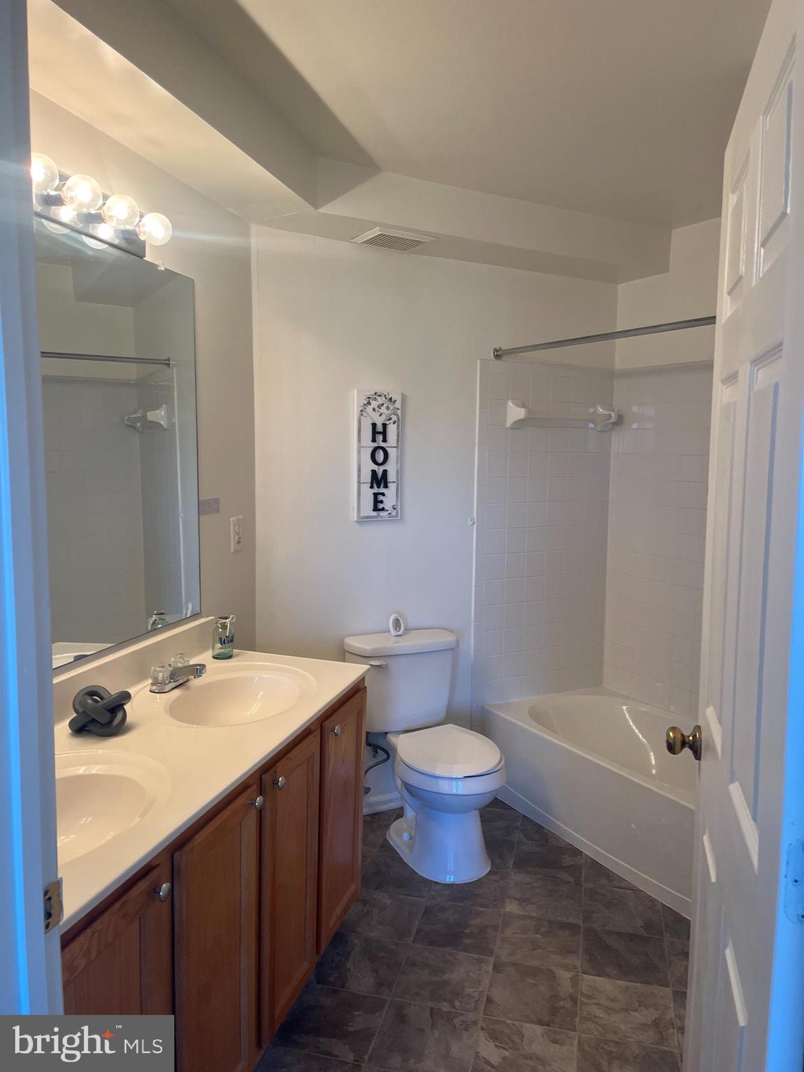 NORMANDY PLACE - Residential Lease