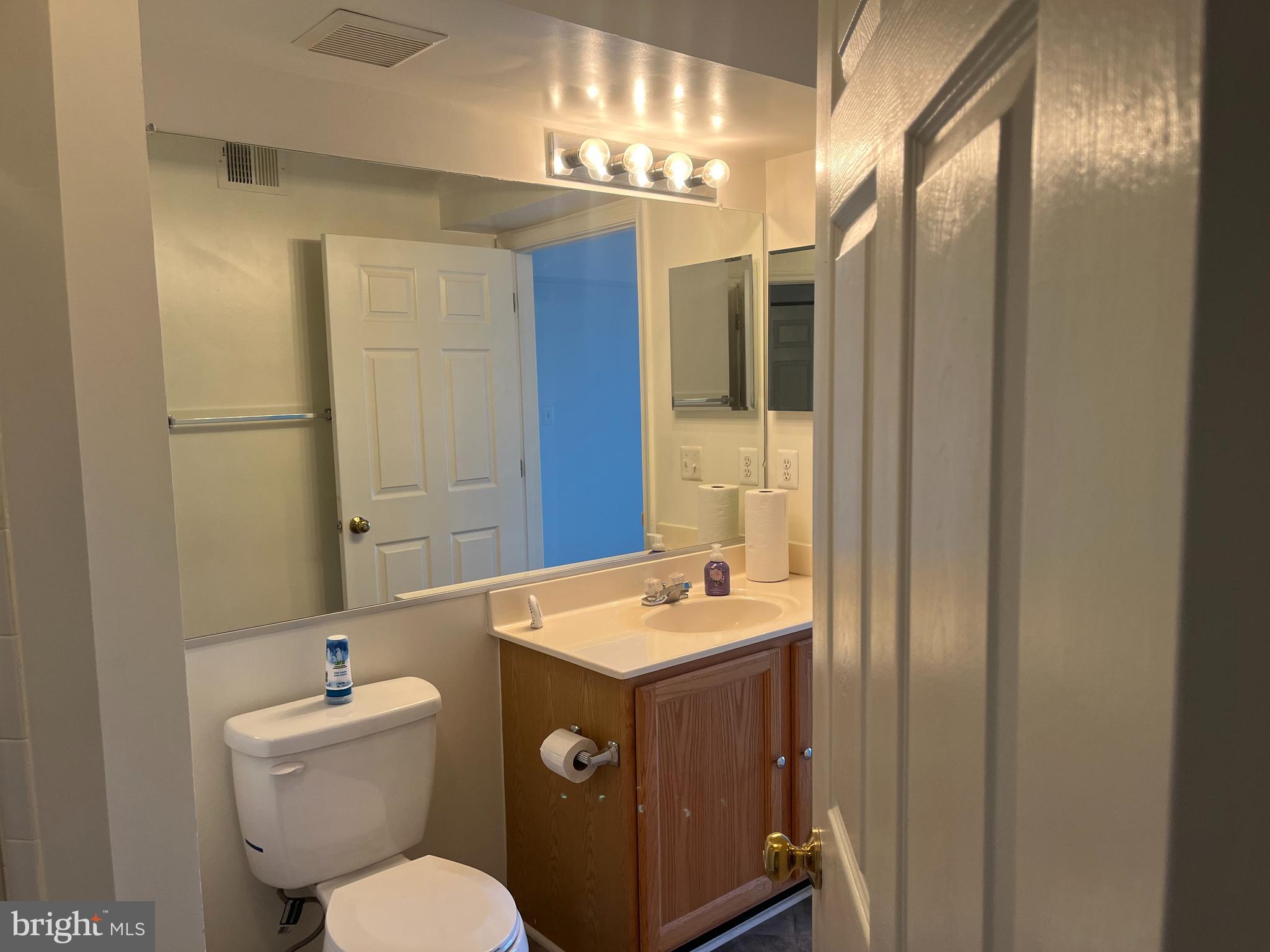 NORMANDY PLACE - Residential Lease