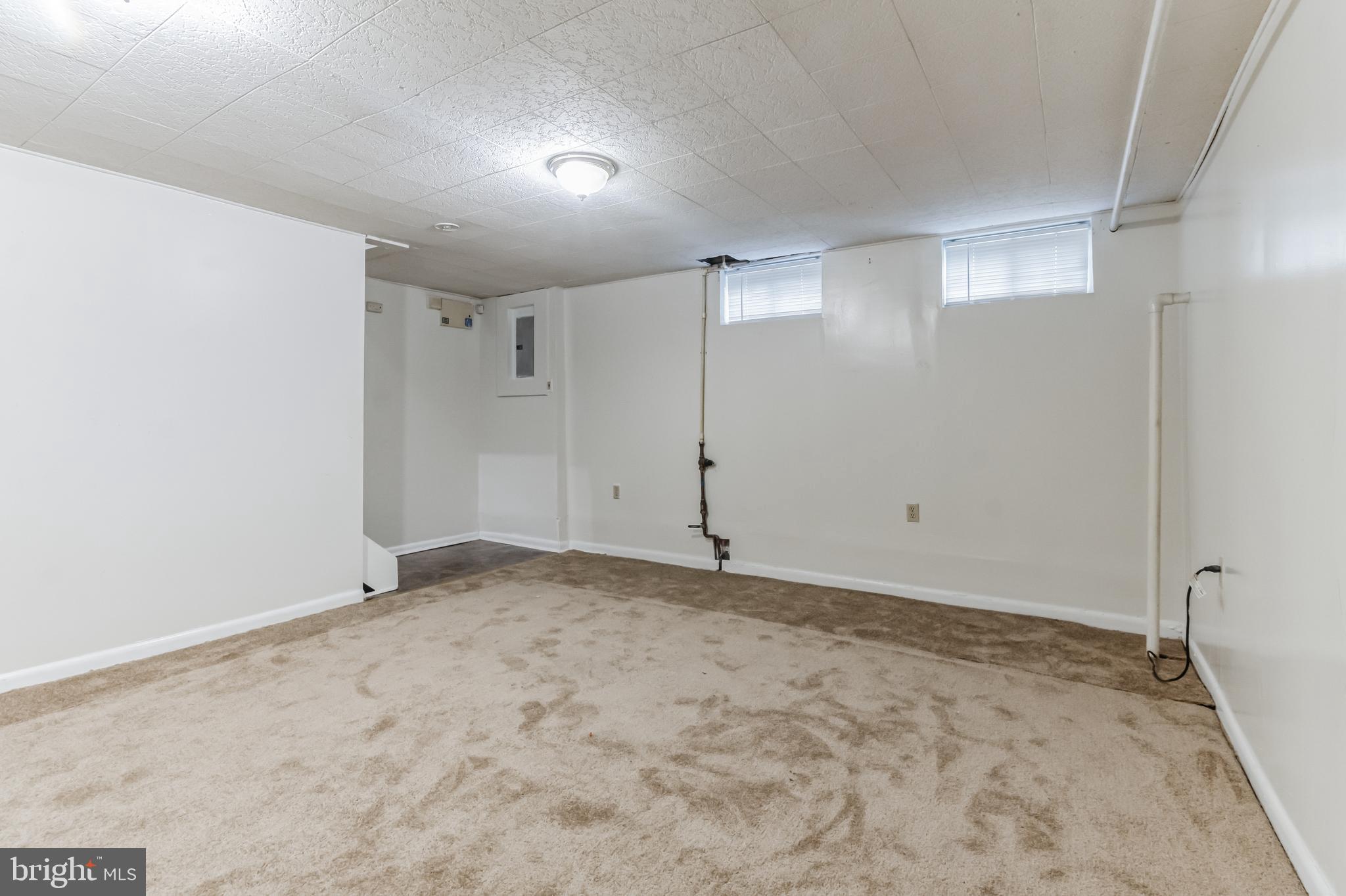 SANDTOWN-WINCHESTER - Residential