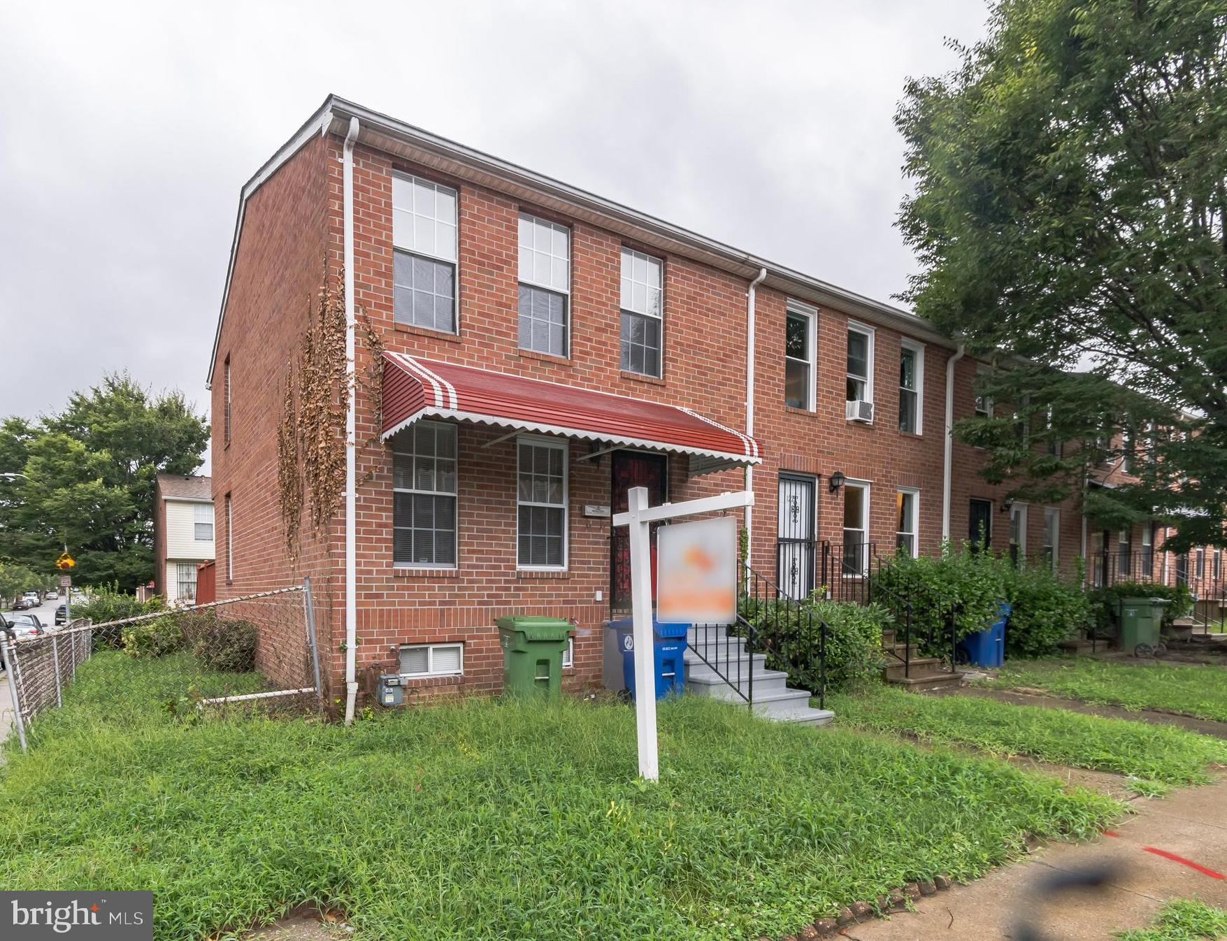 SANDTOWN-WINCHESTER - Residential