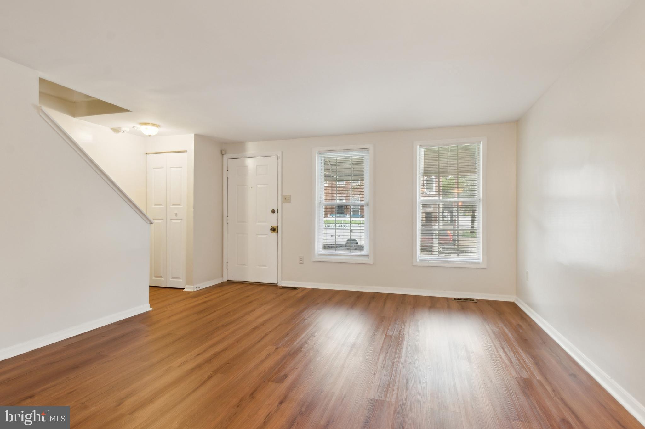 SANDTOWN-WINCHESTER - Residential