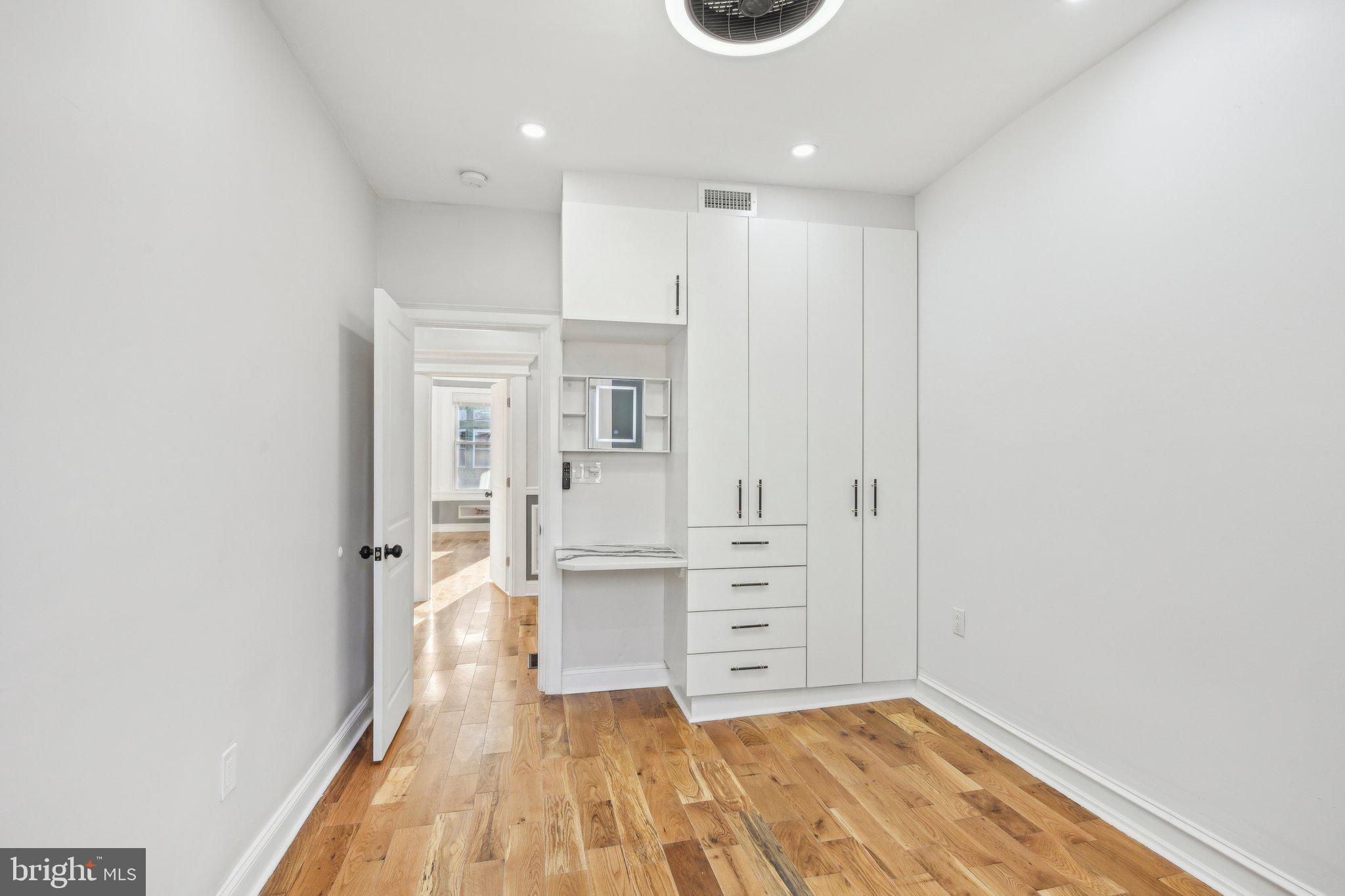 CARROLL PARK - Residential