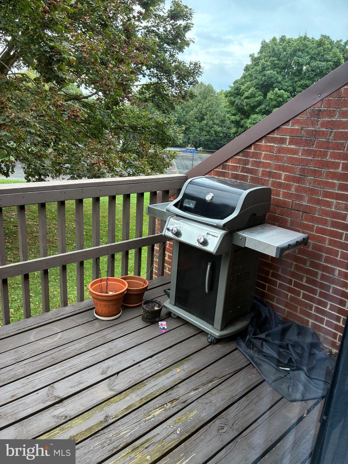640 GENEVA DRIVE APT #12