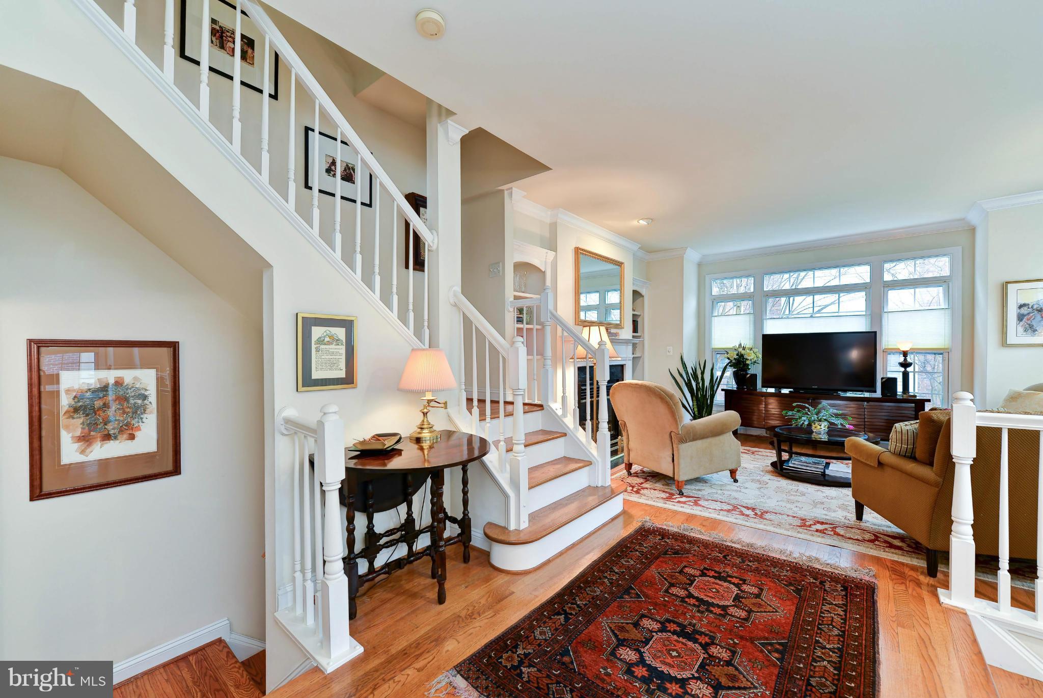 RIVERGATE - Residential