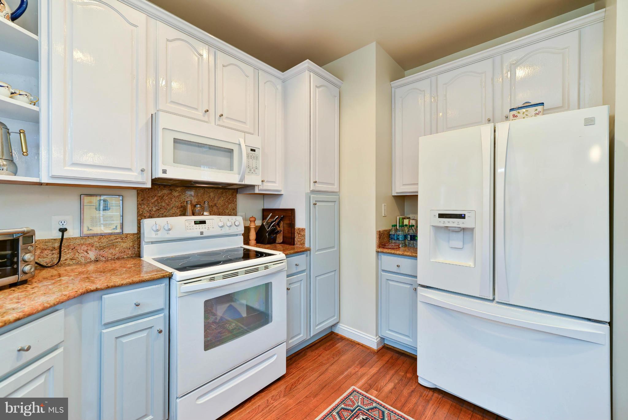 RIVERGATE - Residential