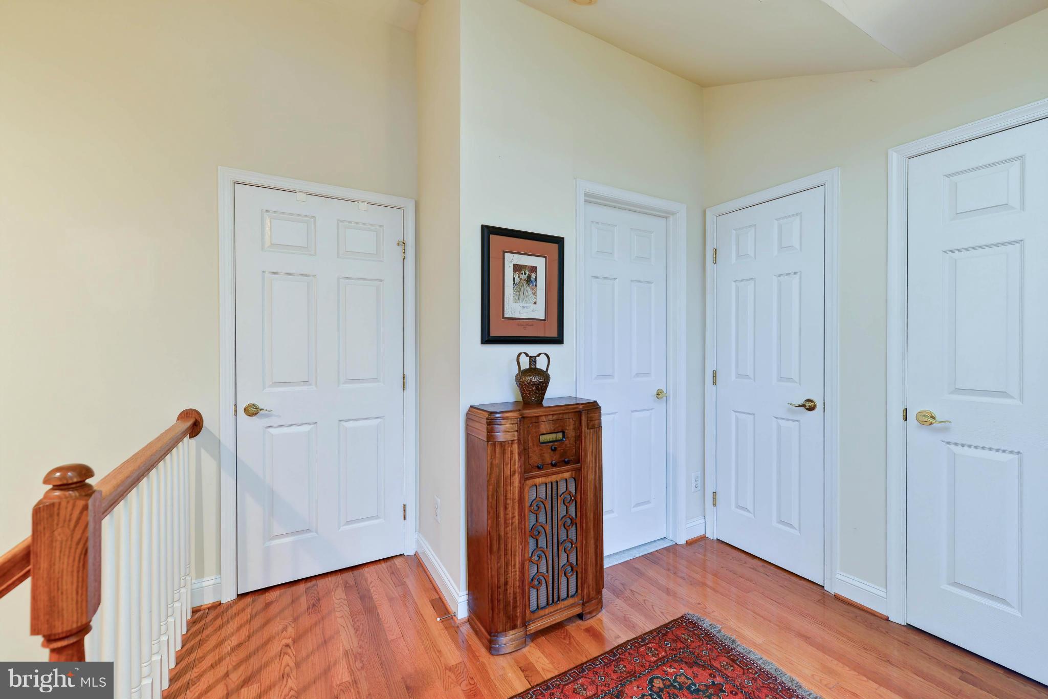 RIVERGATE - Residential