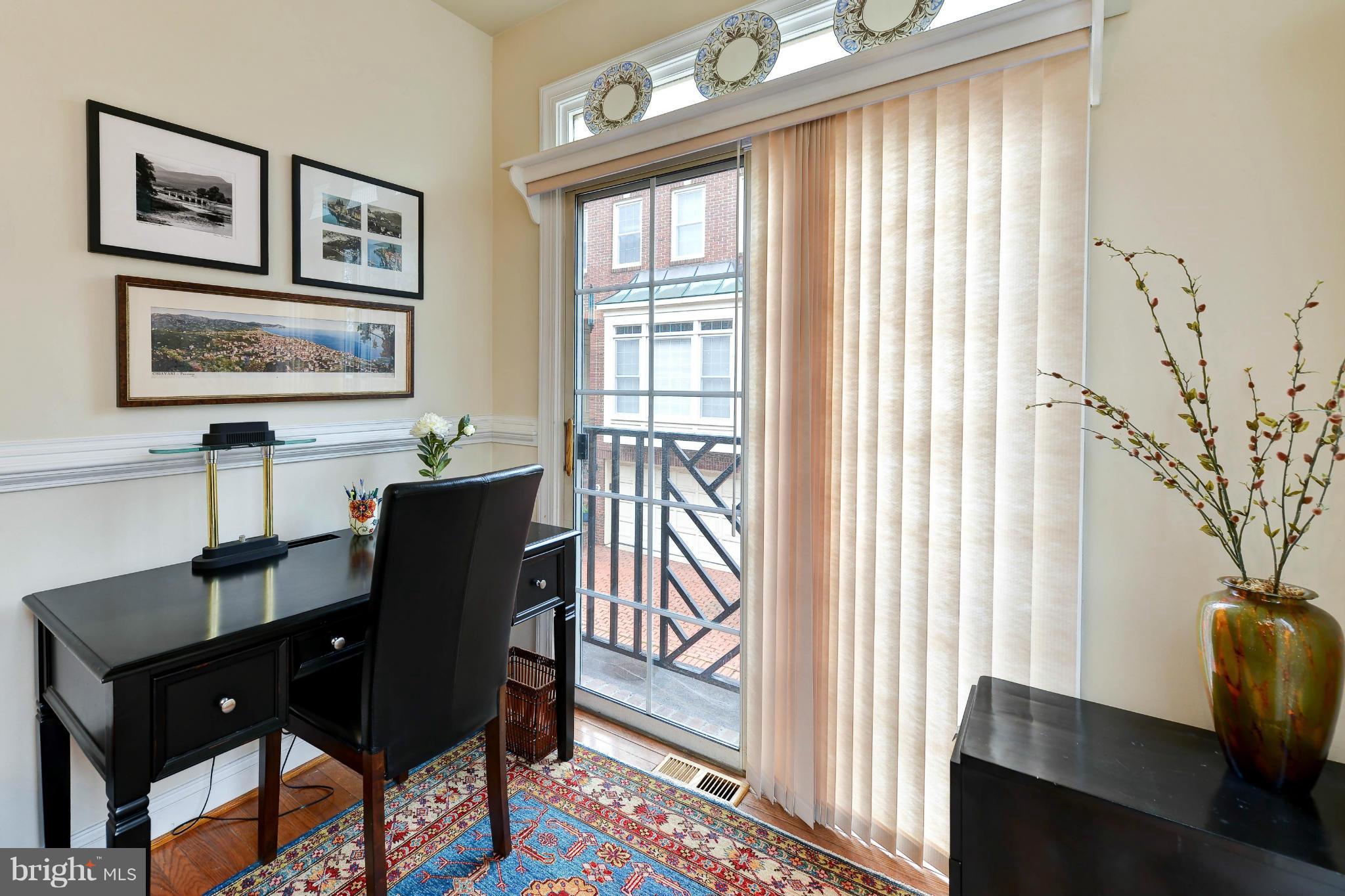 RIVERGATE - Residential