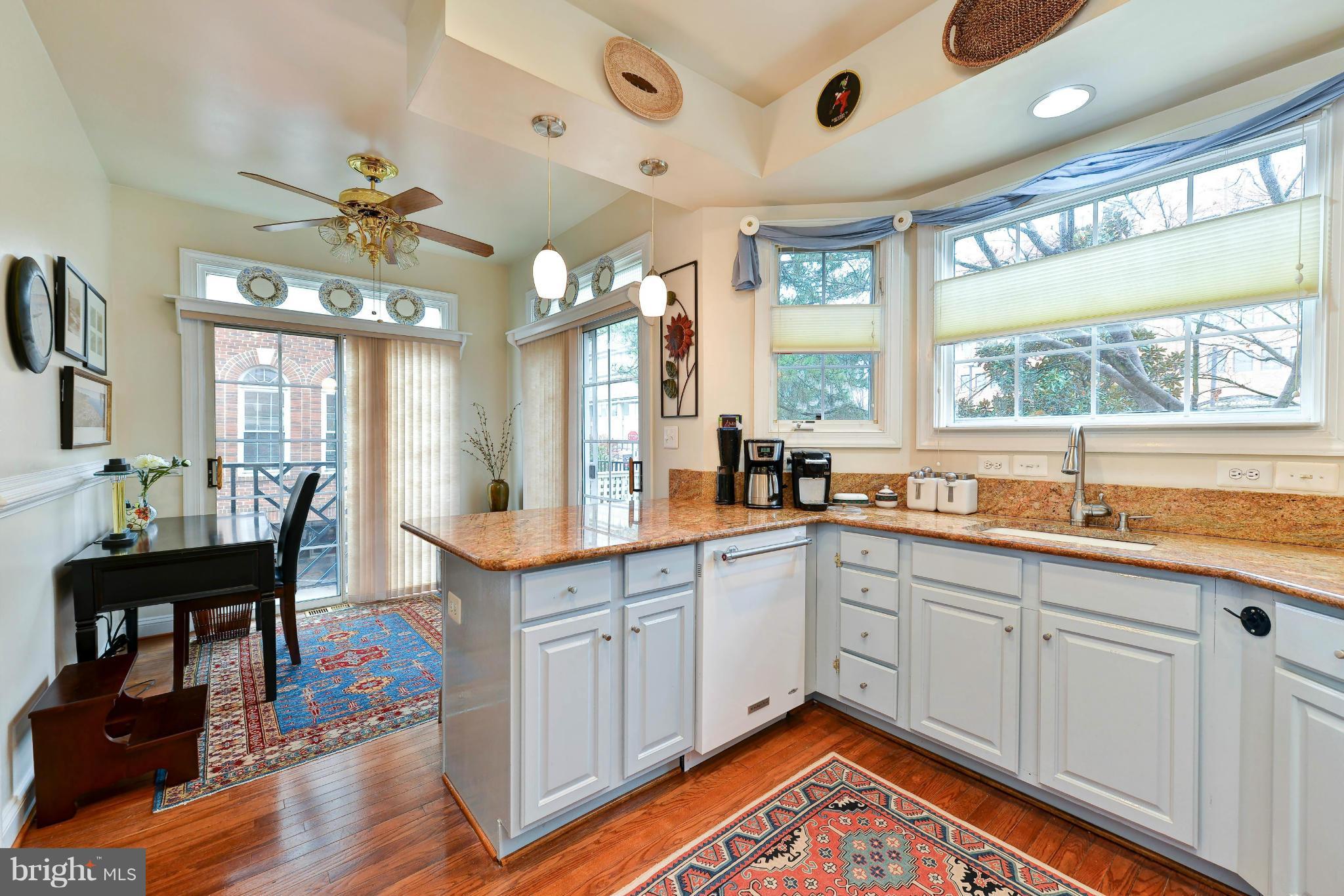 RIVERGATE - Residential