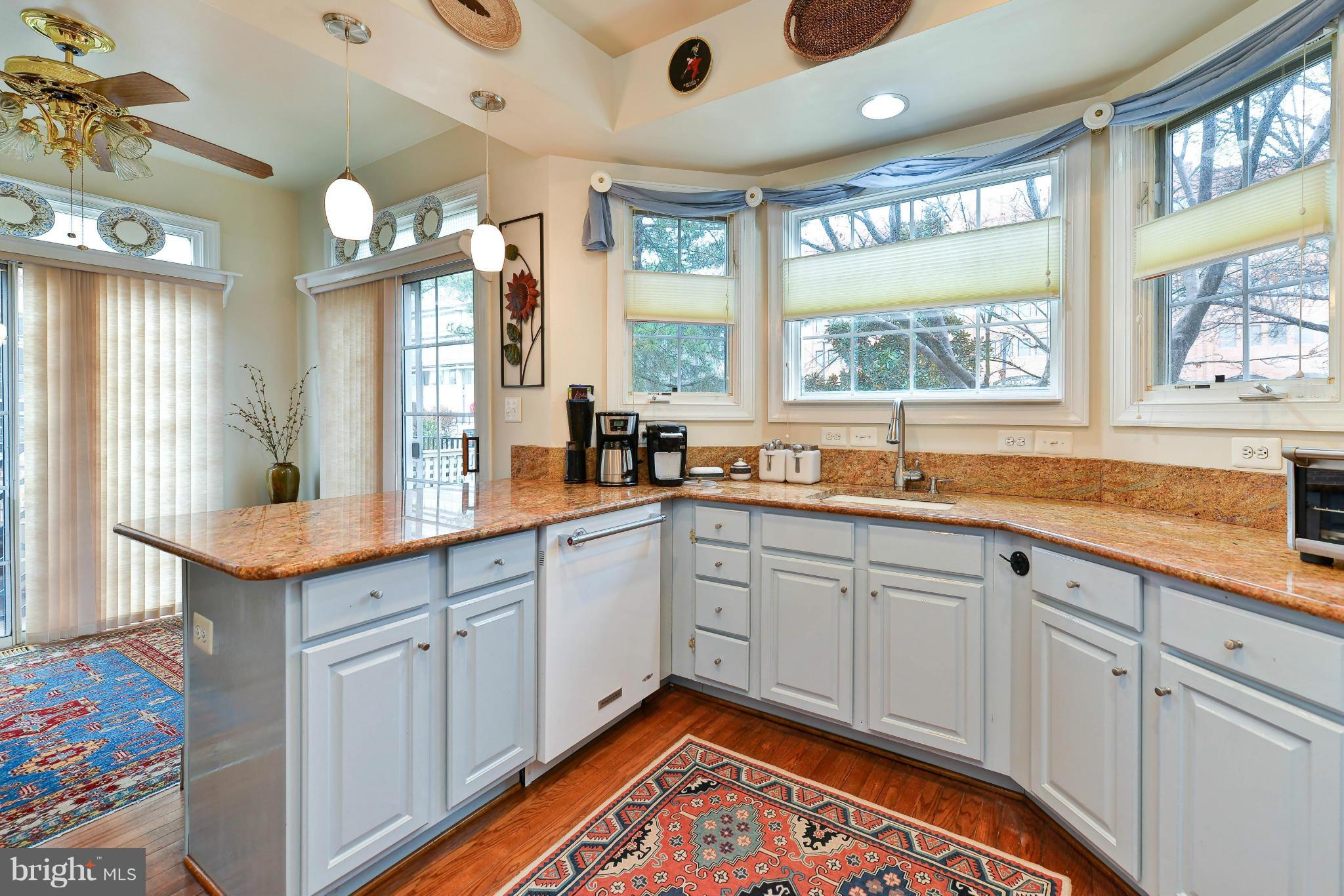 RIVERGATE - Residential