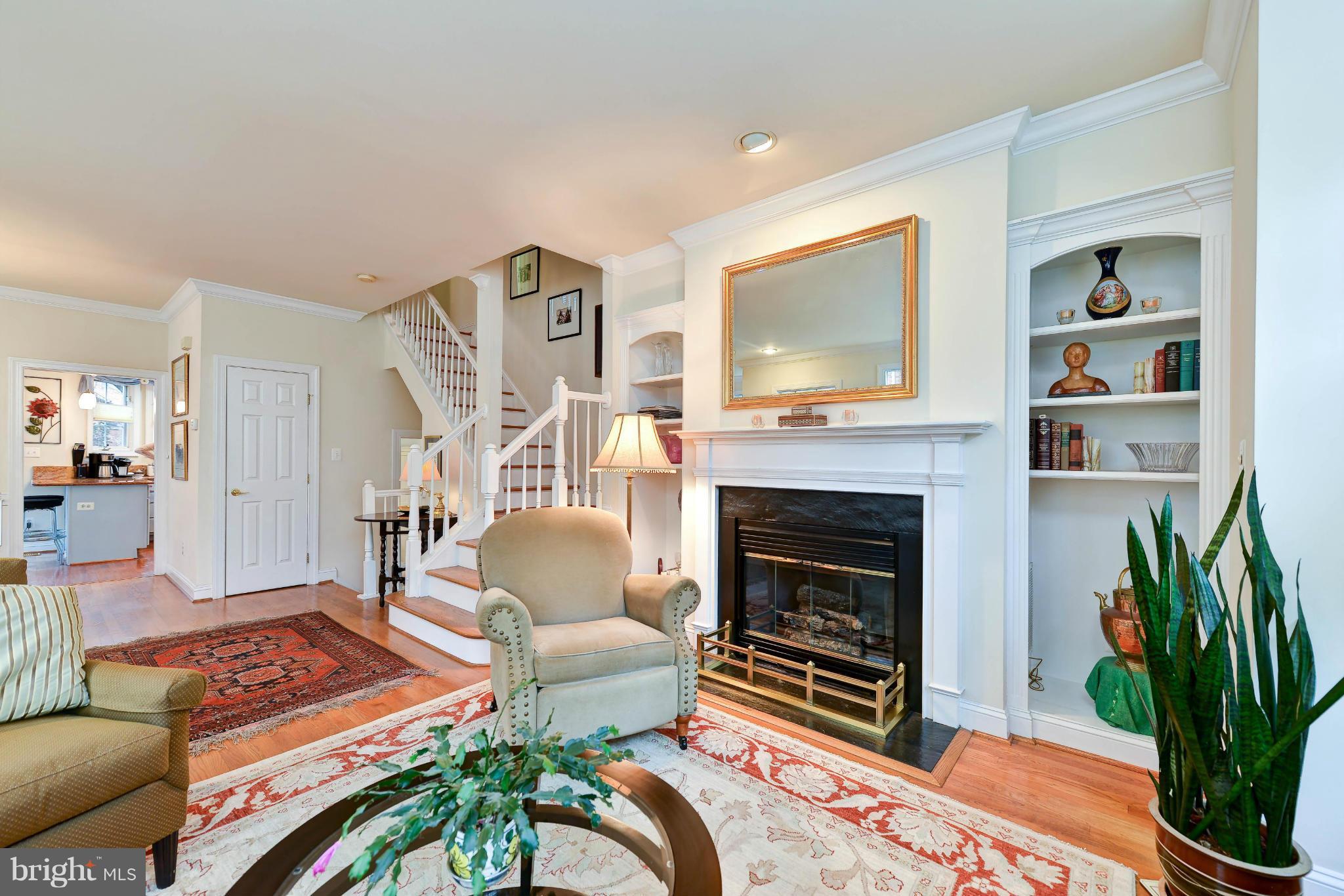 RIVERGATE - Residential