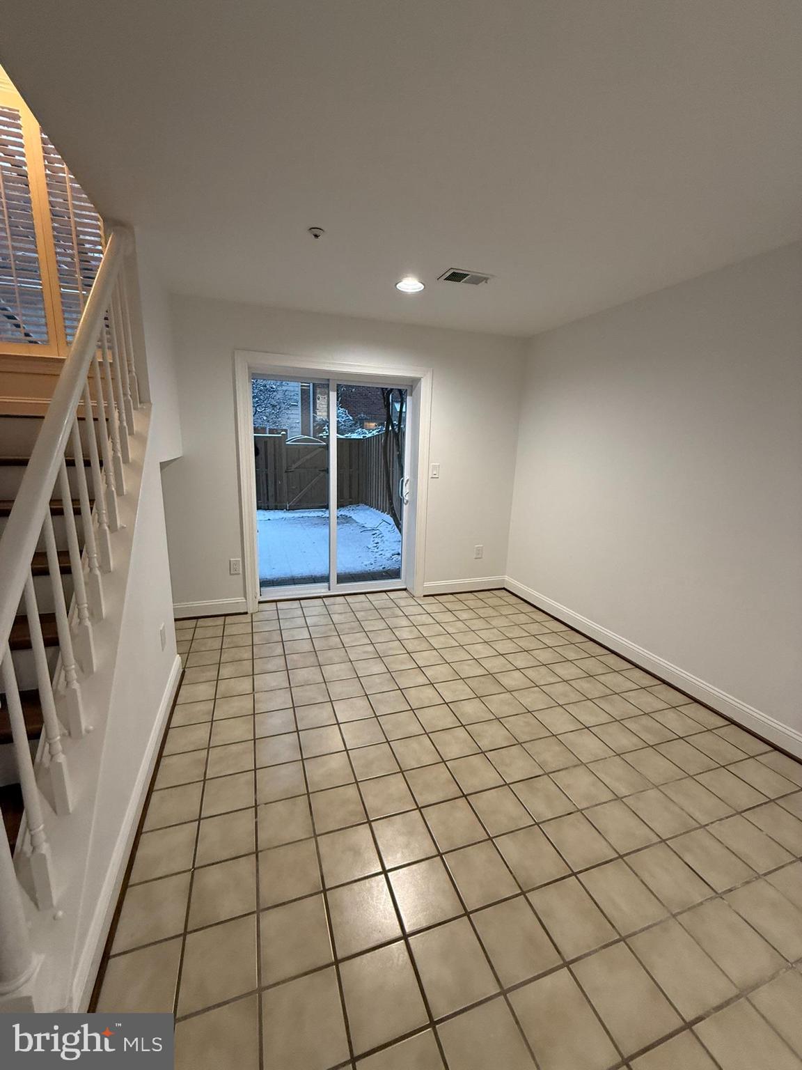 HIGHGATE - Residential Lease