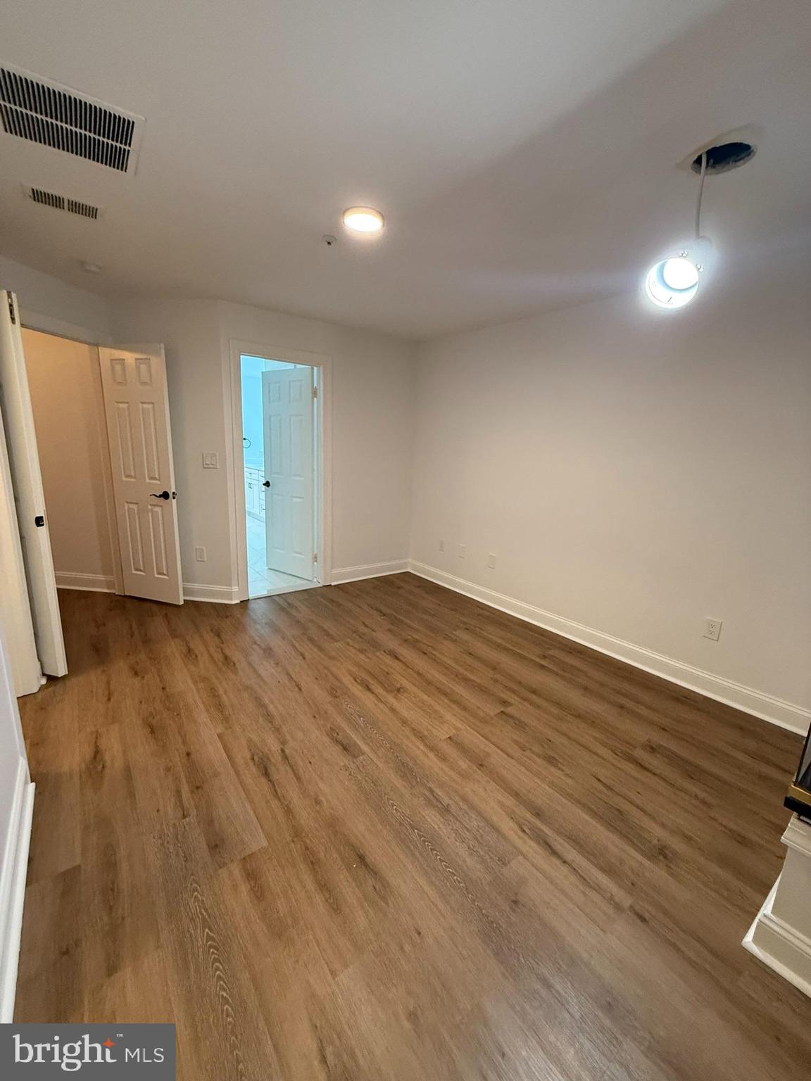 HIGHGATE - Residential Lease