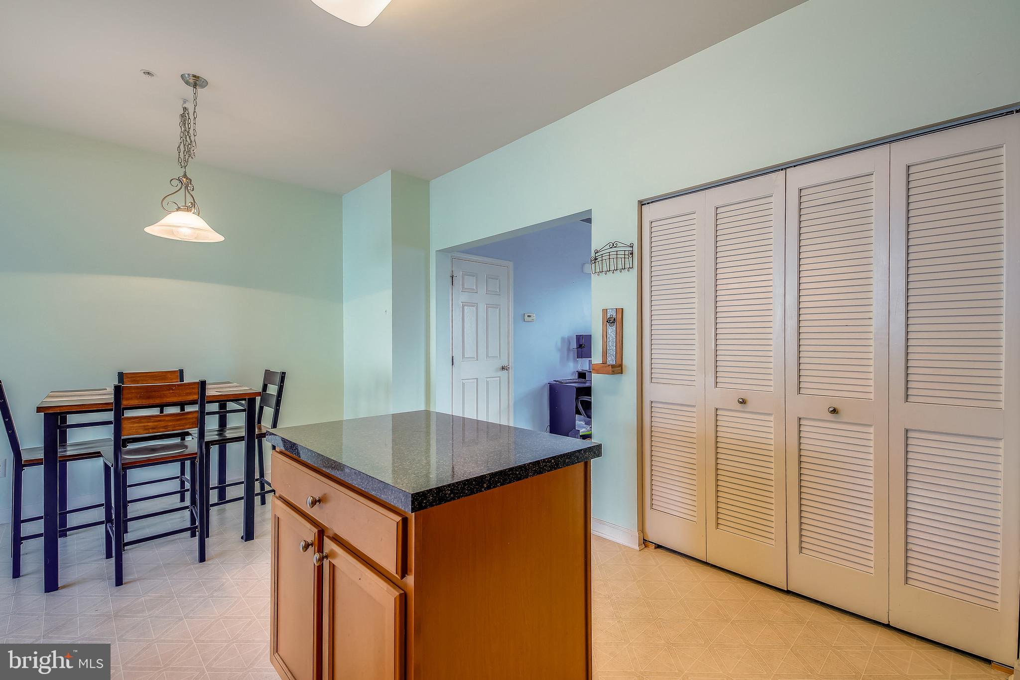 CEDAR COMMONS - Residential