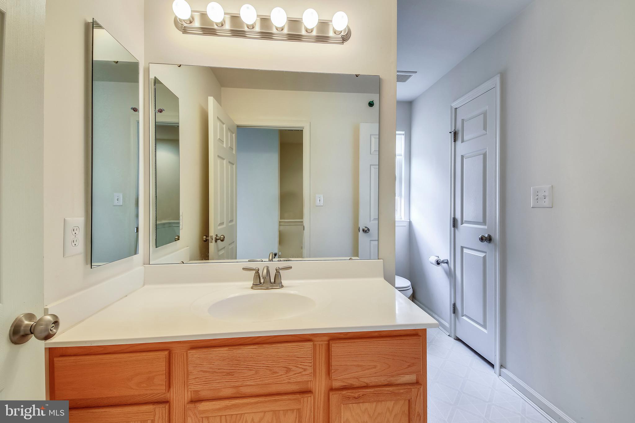 CEDAR COMMONS - Residential