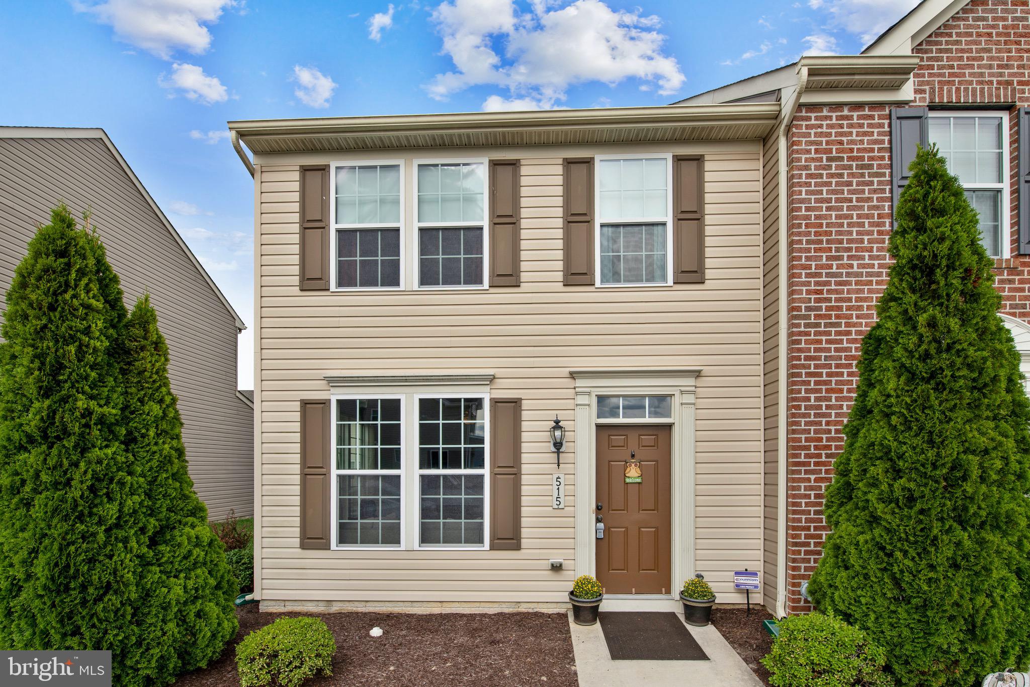 CEDAR COMMONS - Residential