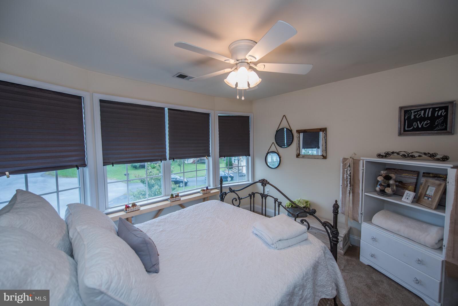 HAMMONDS MILL - Residential