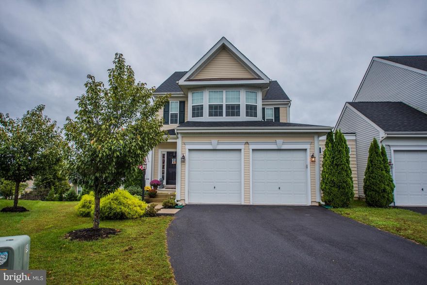 Welcome to this Spacious & well maintained 2076 sqft Colonial in the well sought after Hammonds Mill Community. With 3 bedrooms and 2 1/2 baths,  Absolutely stunning with an open floor plan concept.  Great kitchen with S/S appliances and beautiful hardwood floors throughout main level. HUGE extended master with a cozy sitting room attached. Full W/O BASEMENT with large deck.