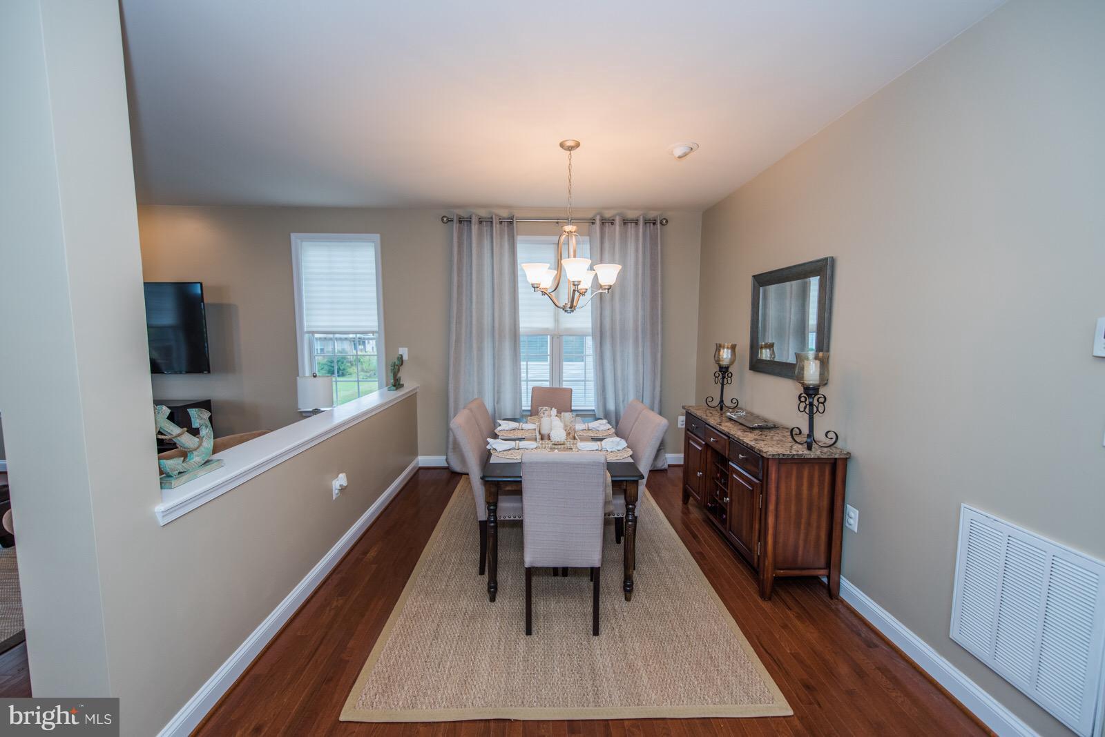 HAMMONDS MILL - Residential