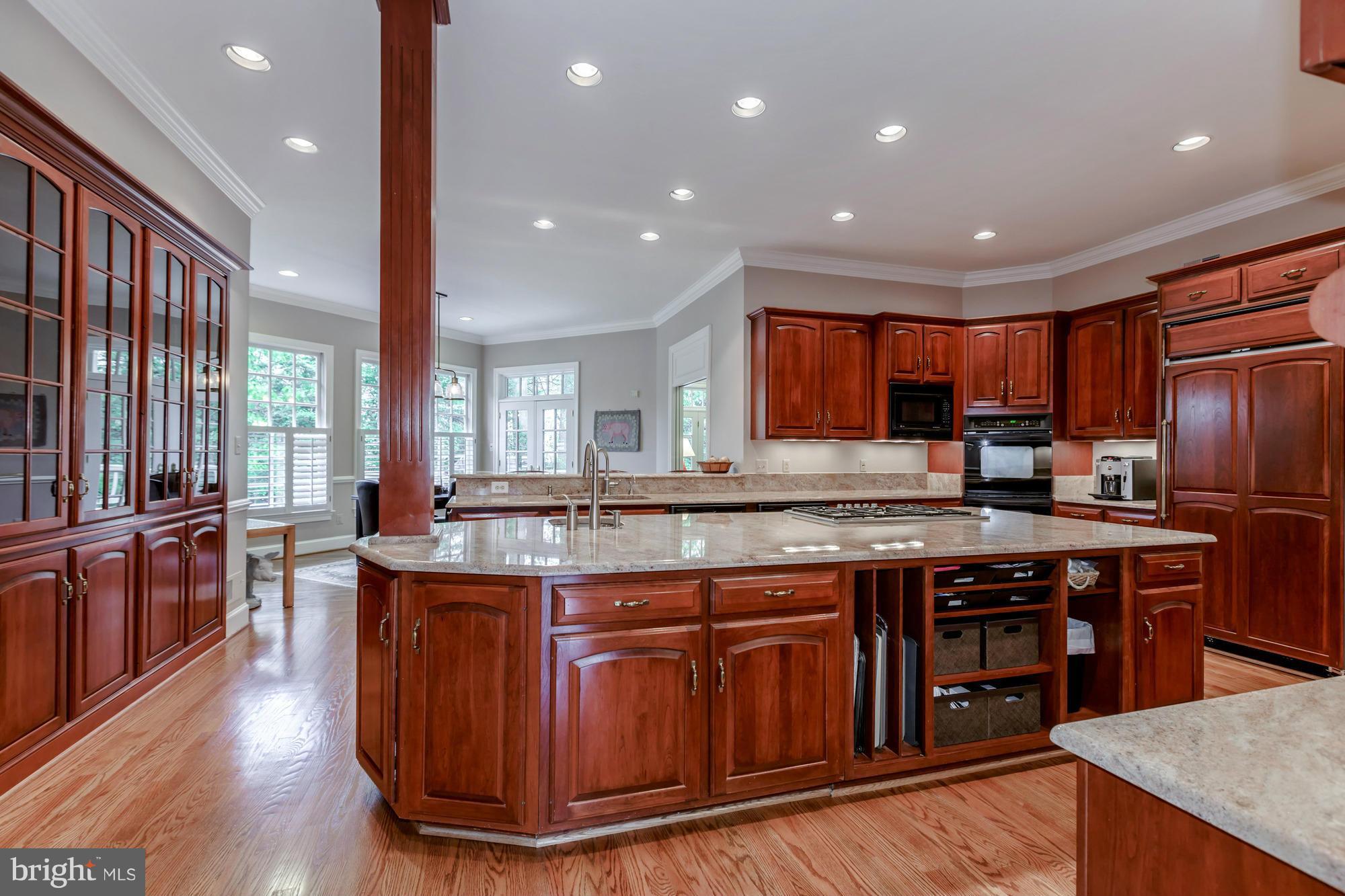 SWINKS MILL WOODS - Residential