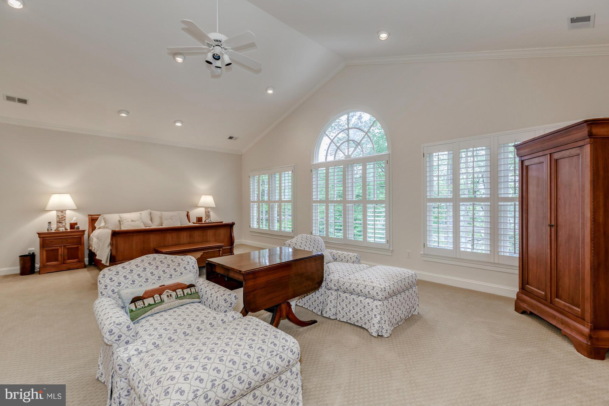 SWINKS MILL WOODS - Residential