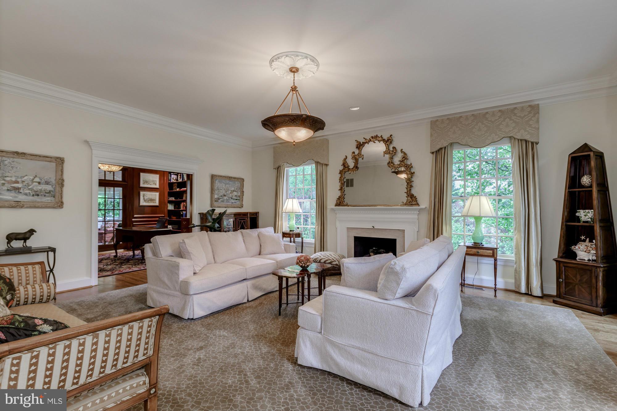 SWINKS MILL WOODS - Residential