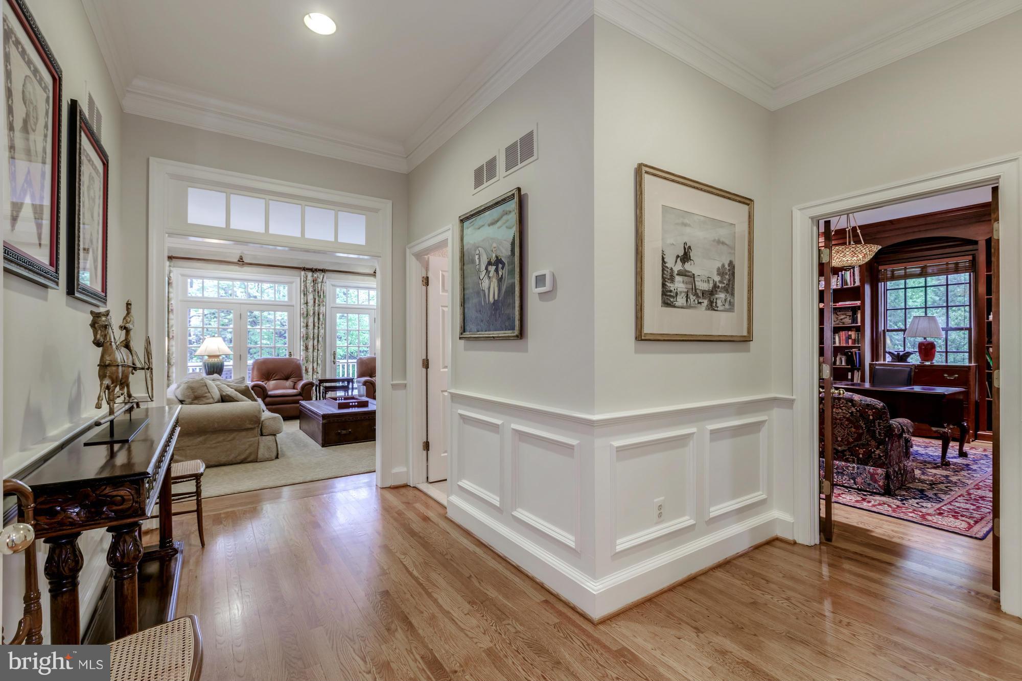 SWINKS MILL WOODS - Residential