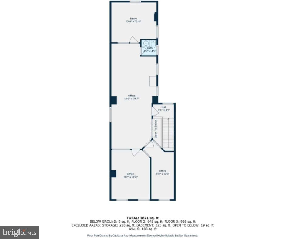 Main image without alt text