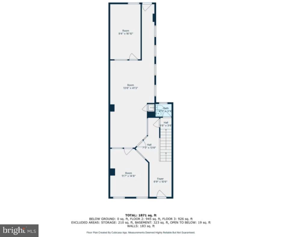 Main image without alt text